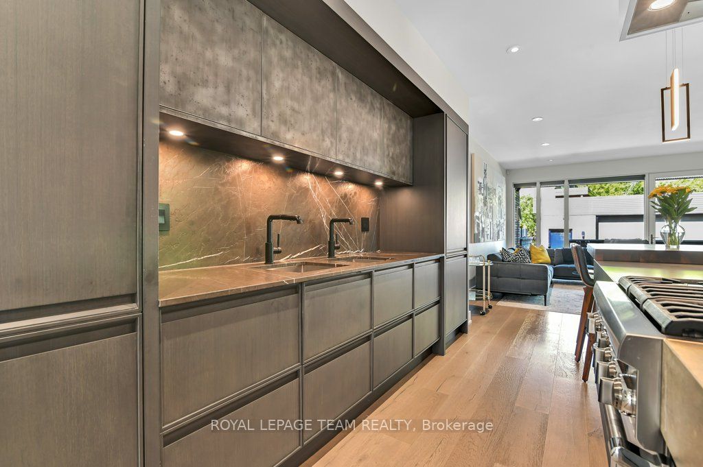 353 Winston Avenue Property Photo 10