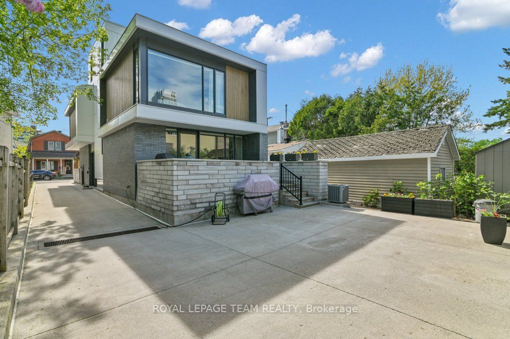 353 Winston Avenue Property Photo 31