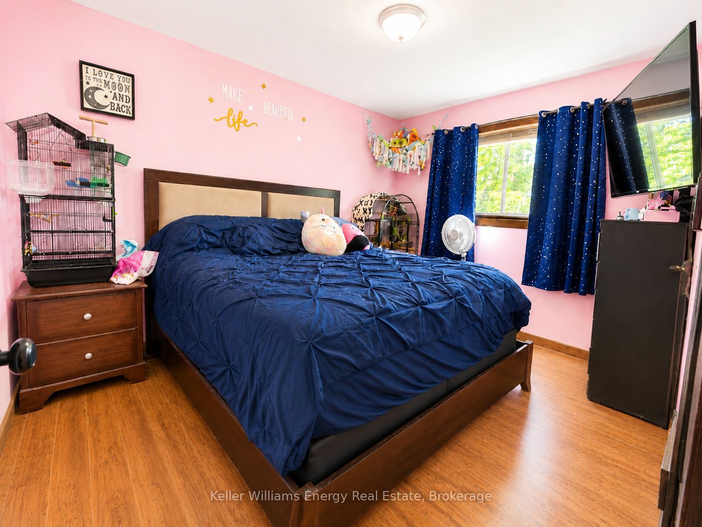 245 Smart Crescent Property Photo 11