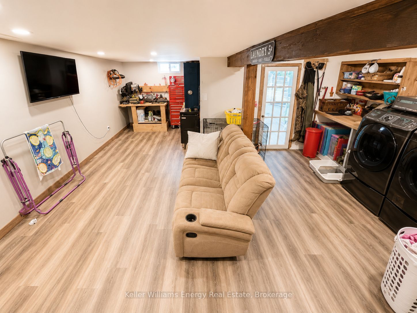 245 Smart Crescent Property Photo 23