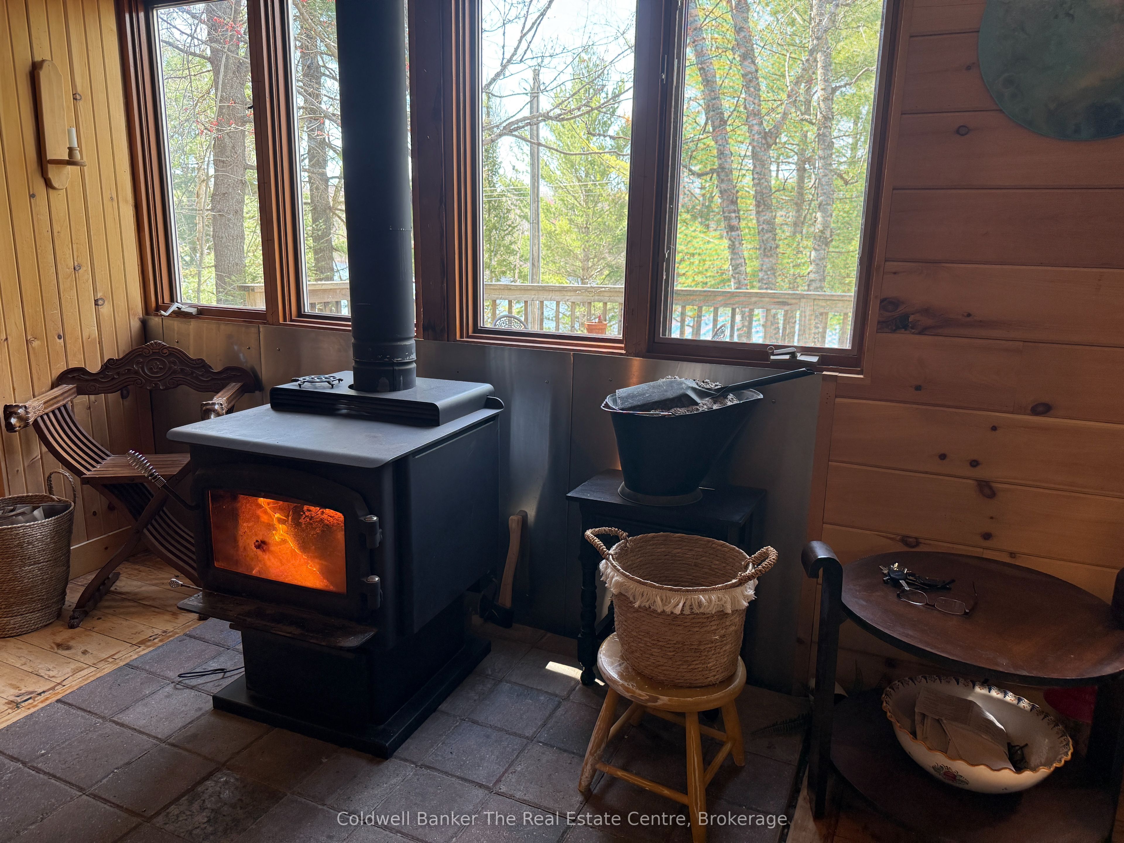 156 River Road Property Photo 10