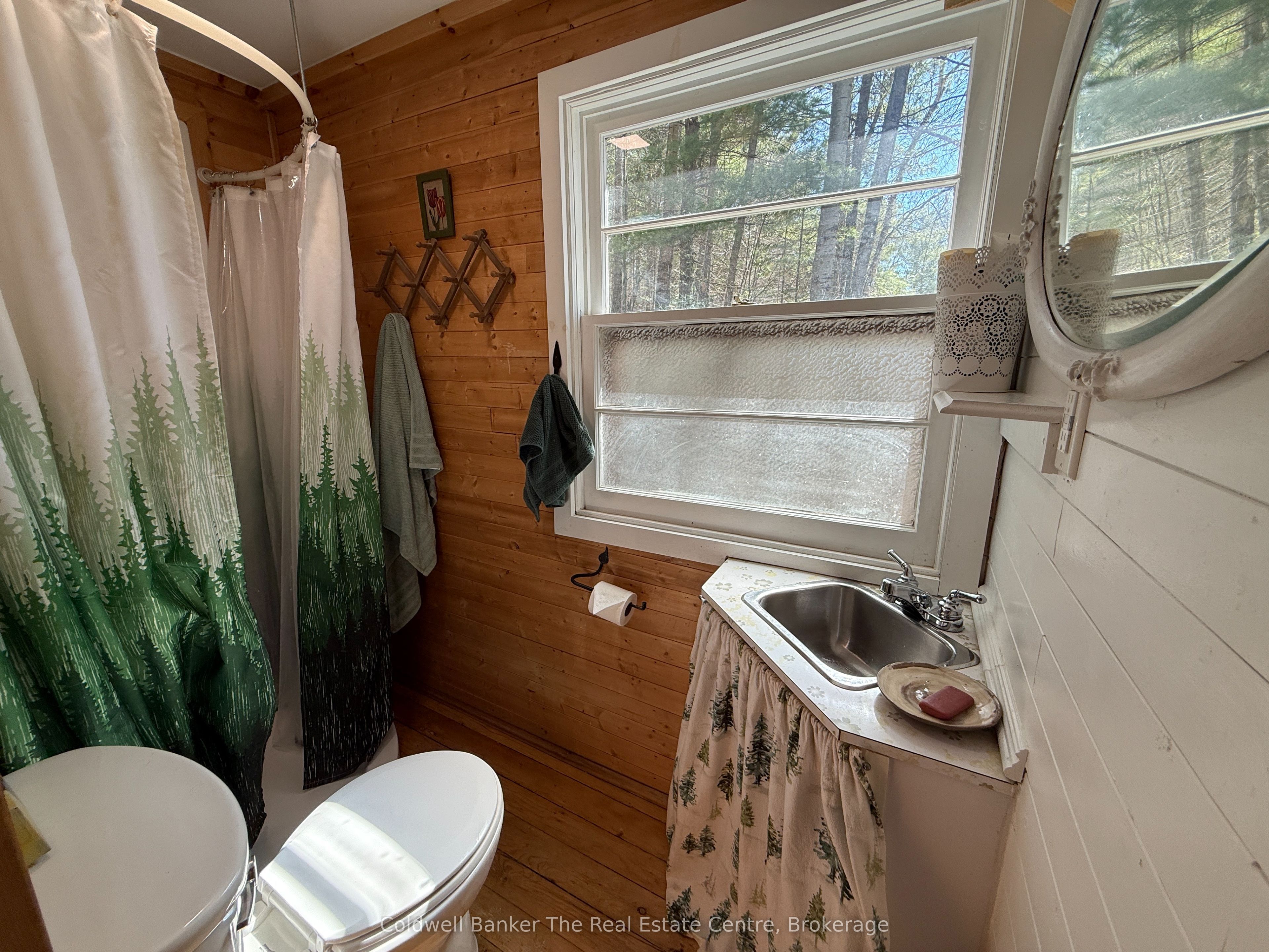 156 River Road Property Photo 13
