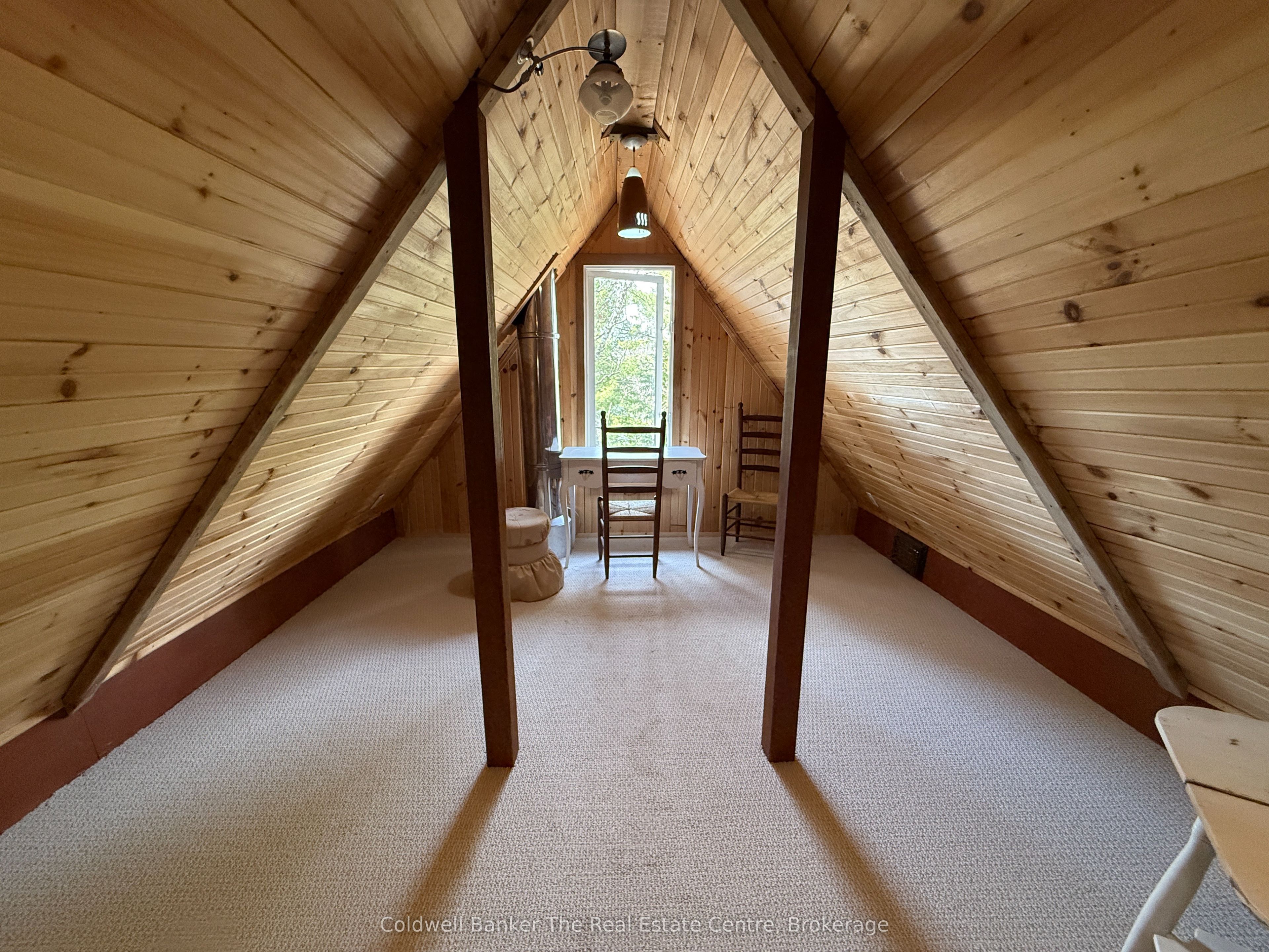 156 River Road Property Photo 15