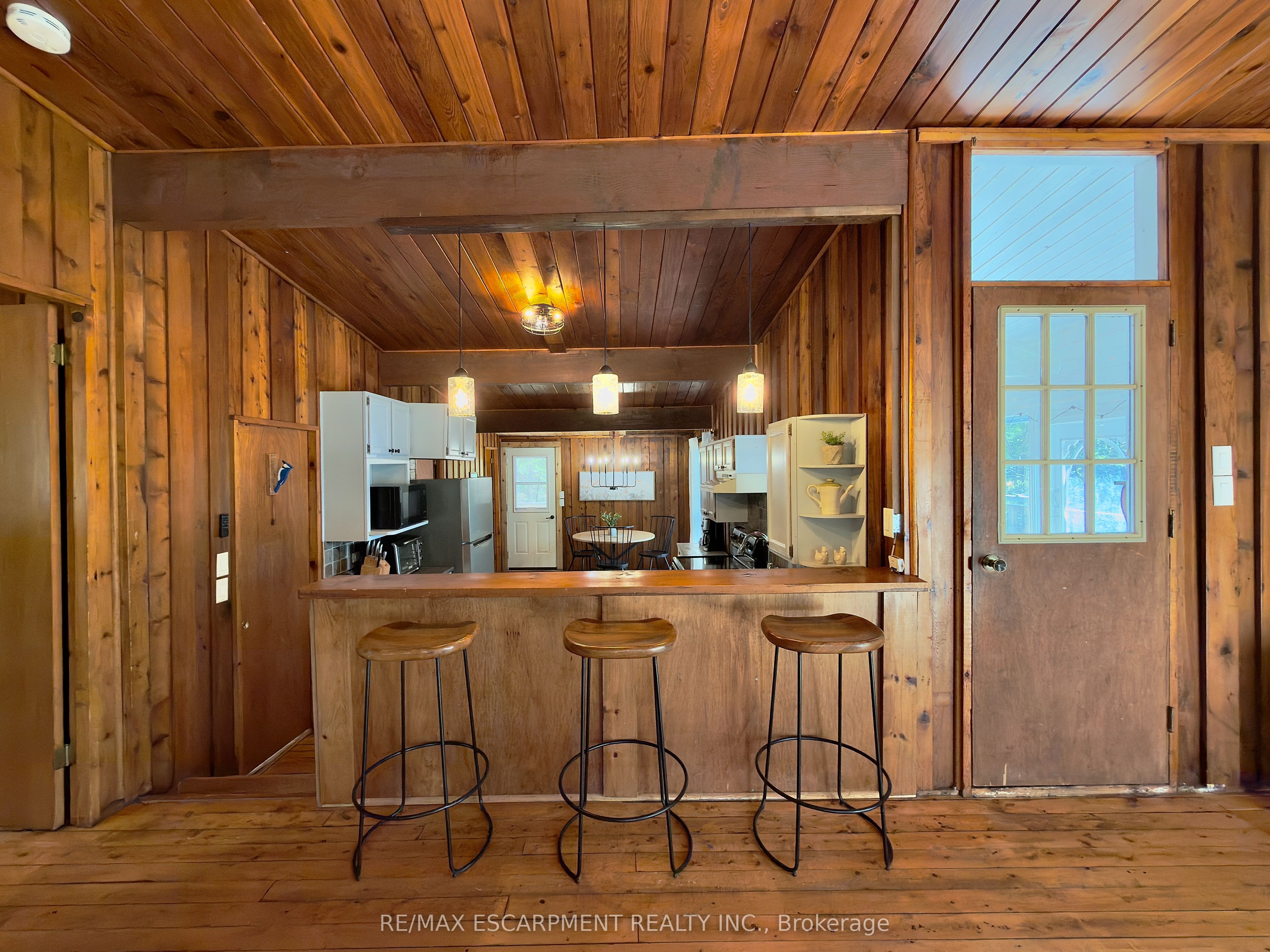 2787 Watts Road Property Photo 16