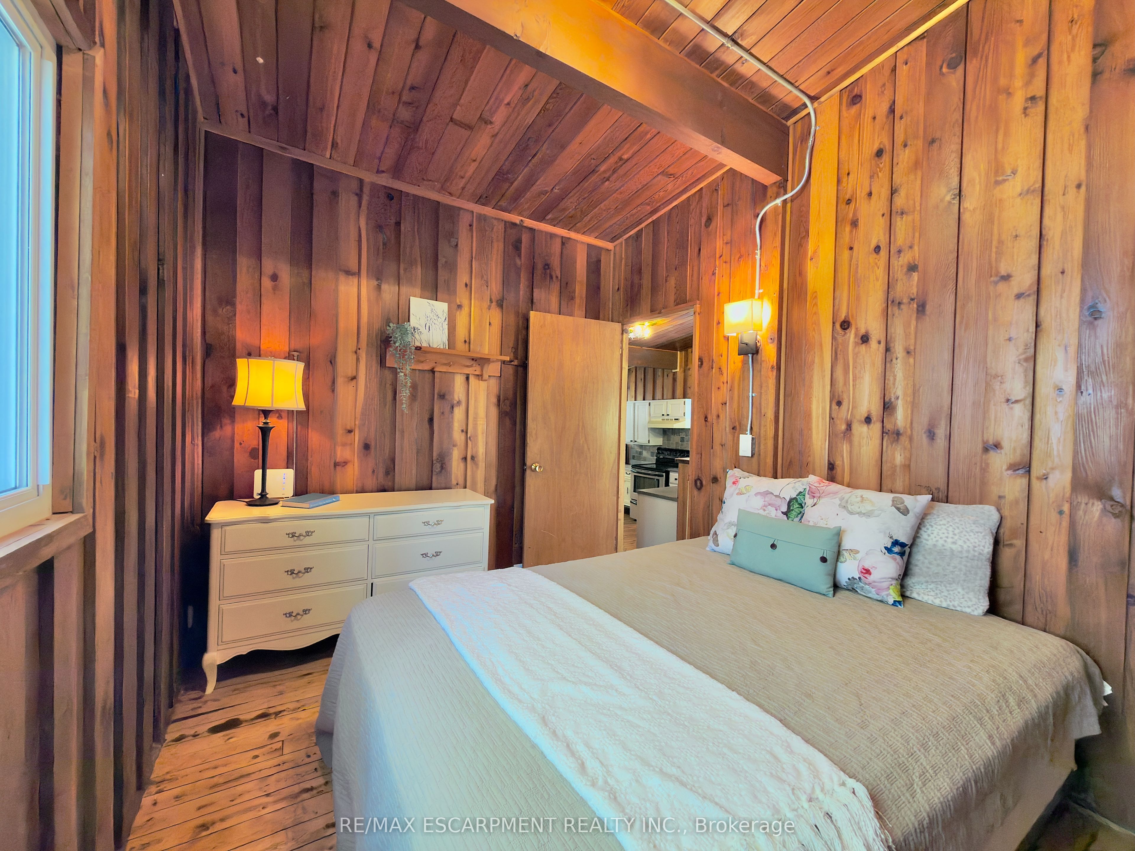 2787 Watts Road Property Photo 19