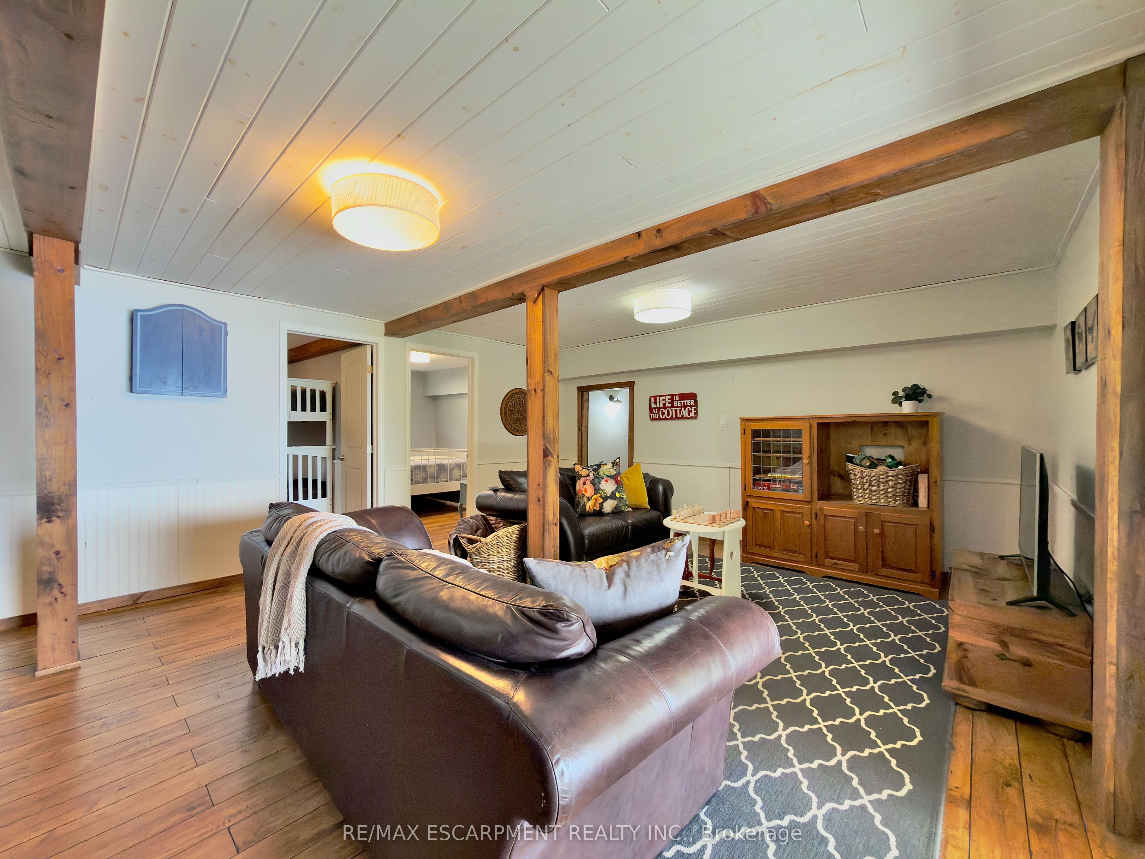 2787 Watts Road Property Photo 25