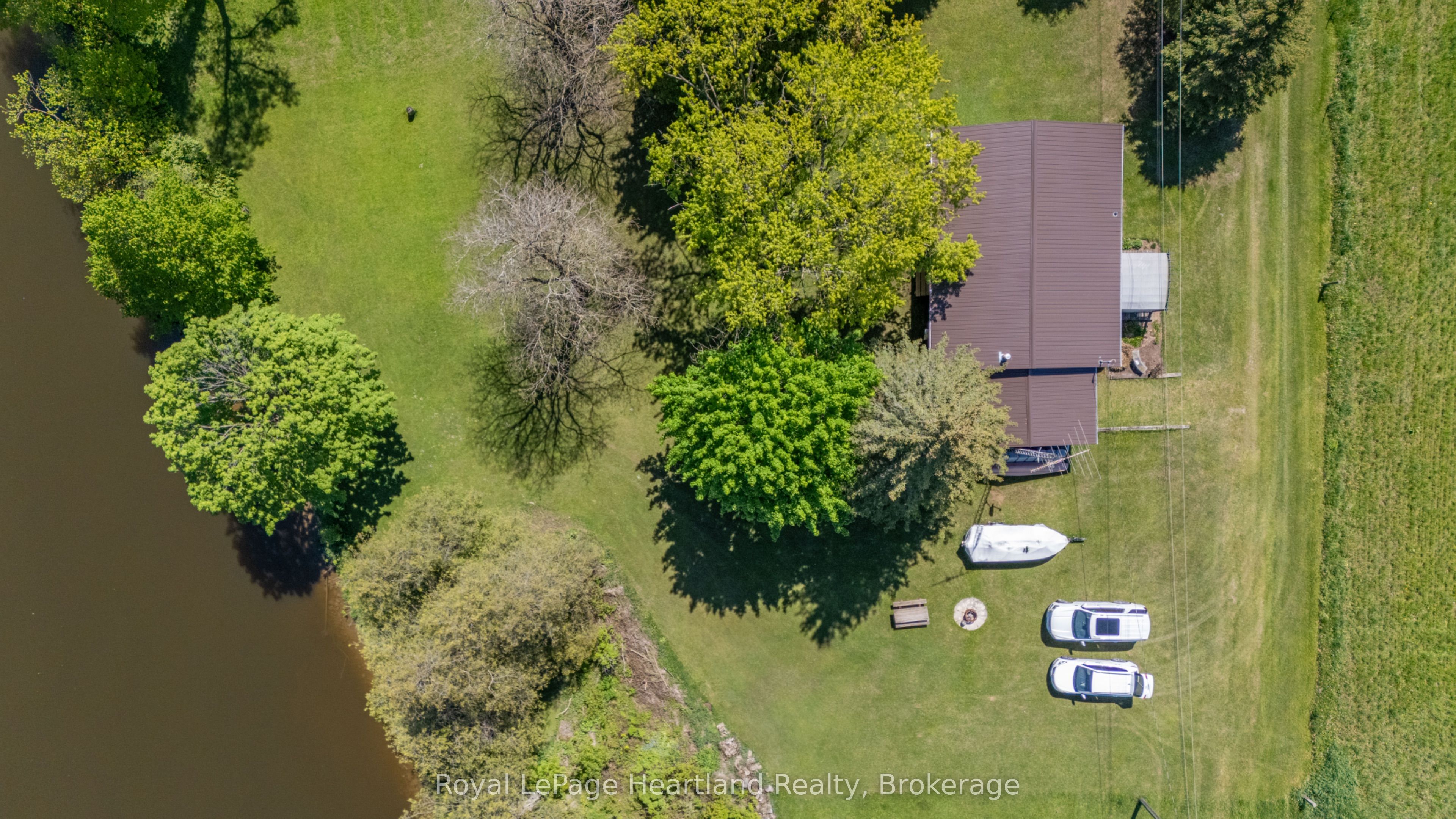 48 Poechman Lane Property Photo 3