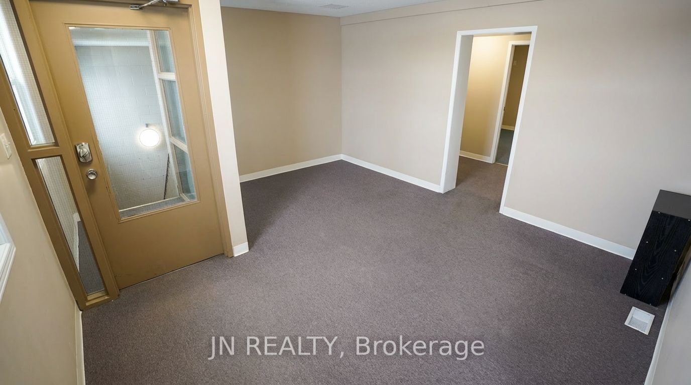 700 Franklin Boulevard 201 Property Photo 4