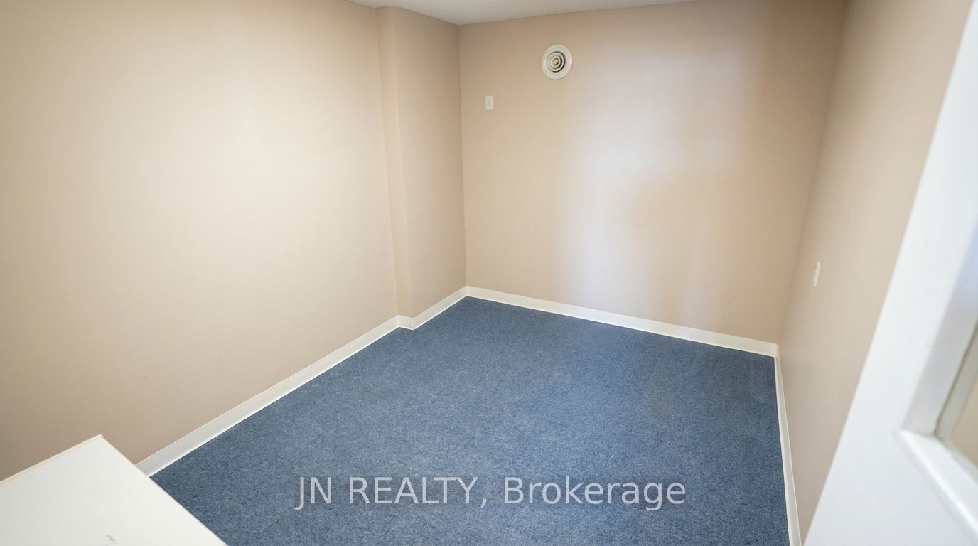 700 Franklin Boulevard 201 Property Photo 13