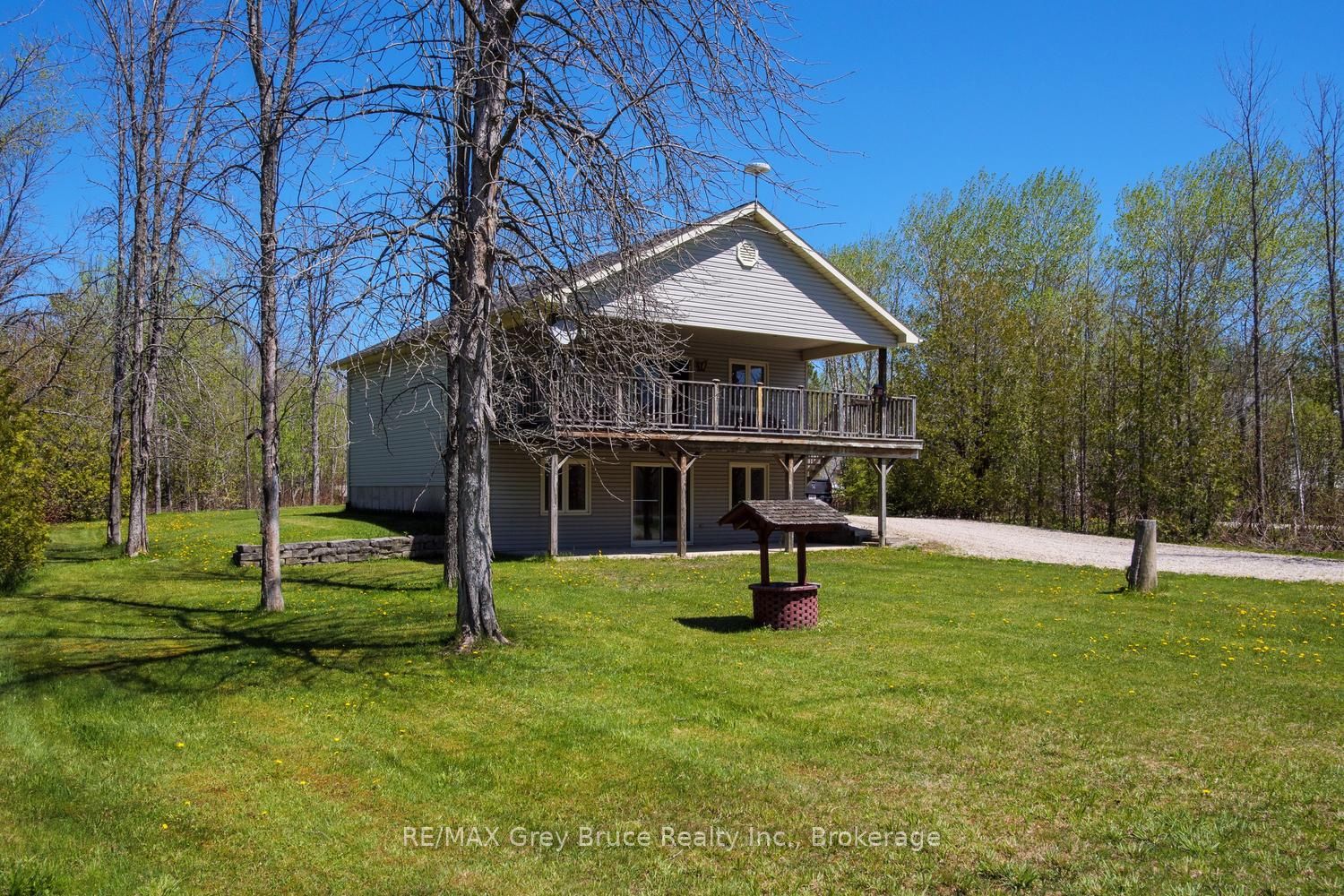 94 Maple Drive Property Photo 1
