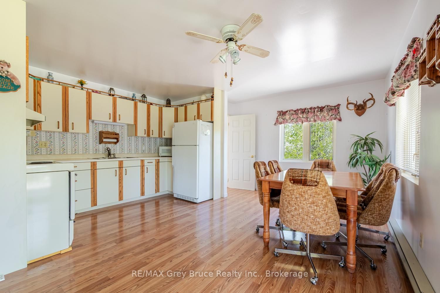 94 Maple Drive Property Photo 12