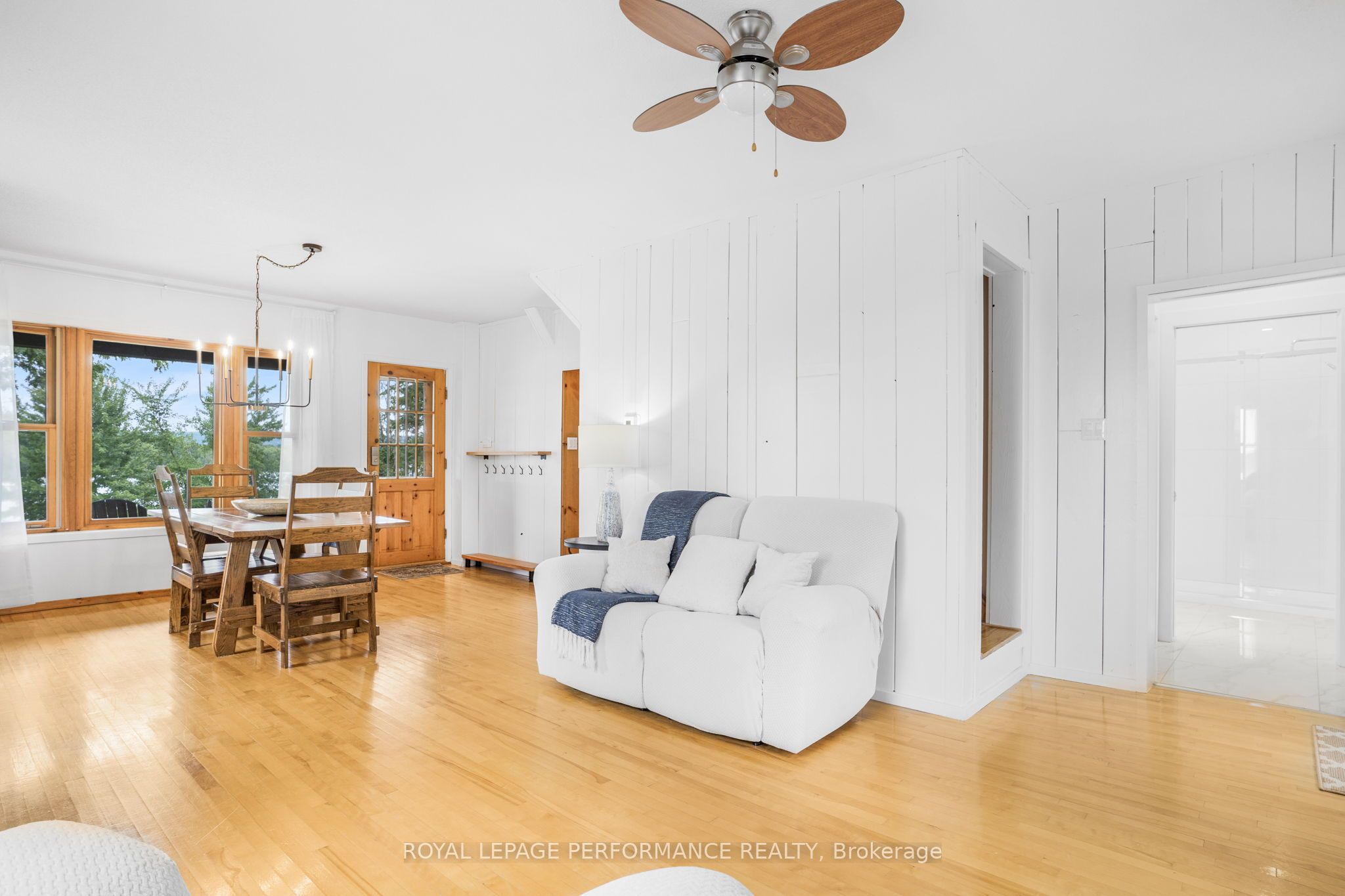 2970 Bay Road Property Photo 15