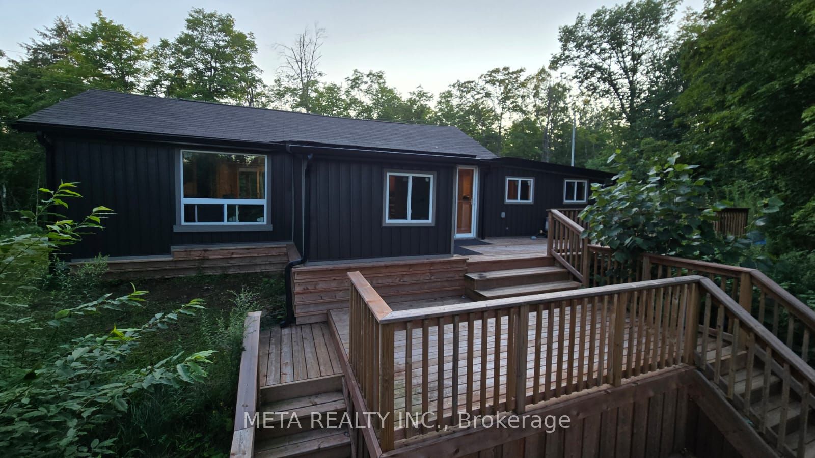 106 Boundary Lane Property Photo 5