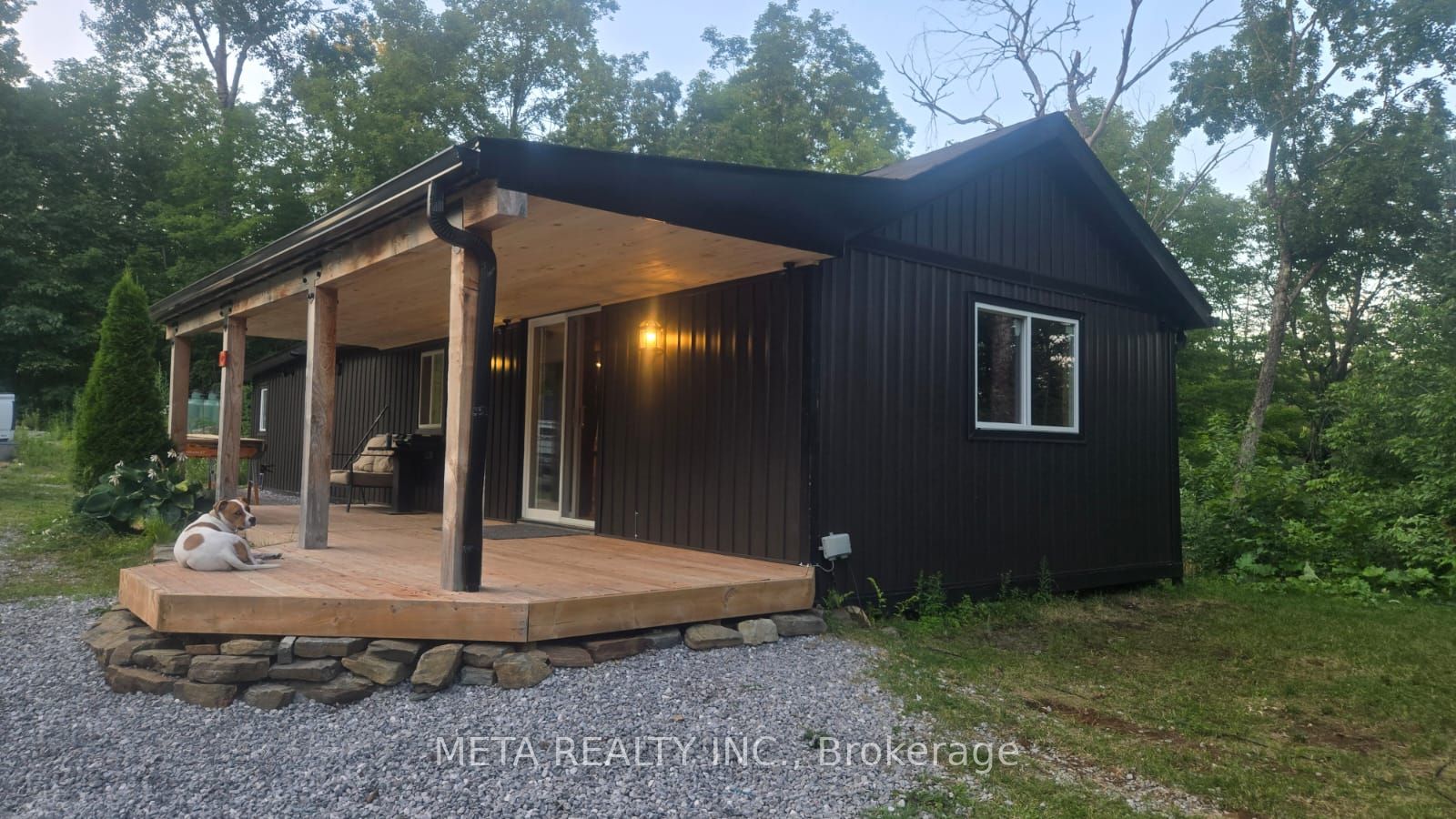 106 Boundary Lane Property Photo 13