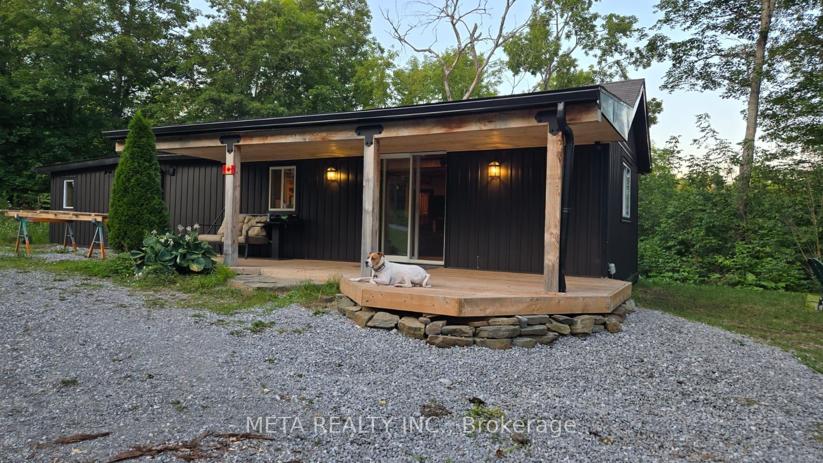 106 Boundary Lane Property Photo 14