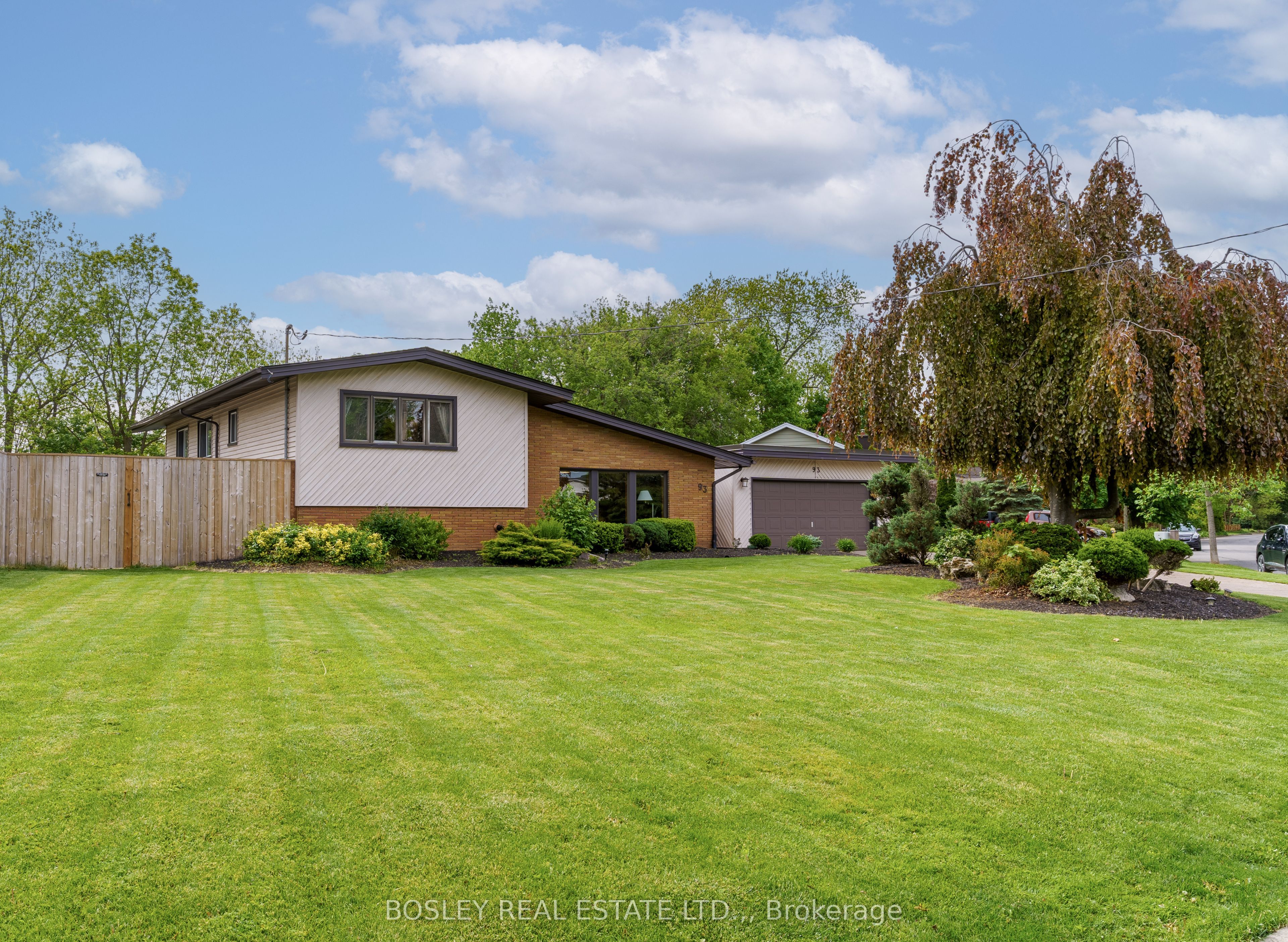 93 Riverview Boulevard Property Photo 7