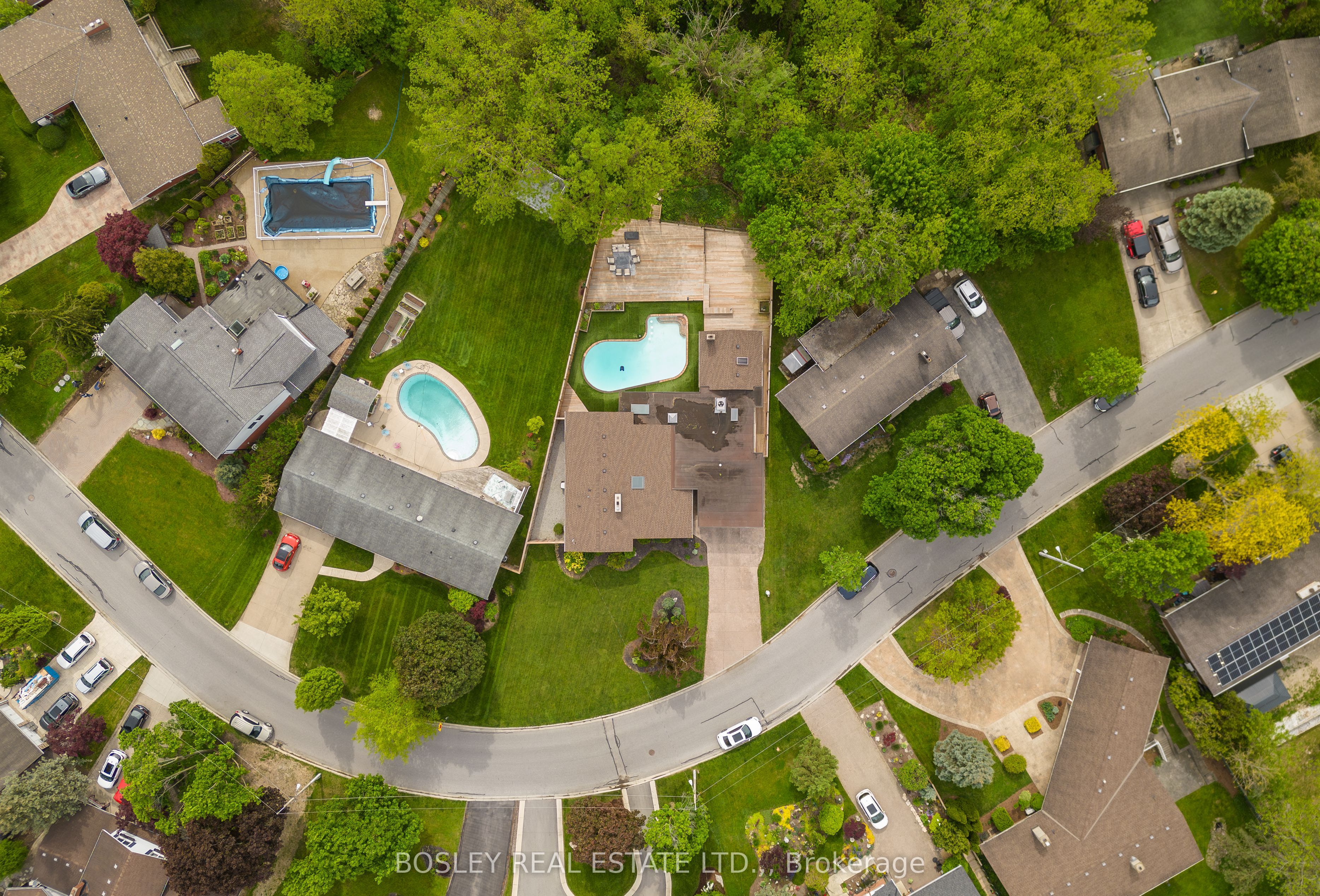 93 Riverview Boulevard Property Photo 8