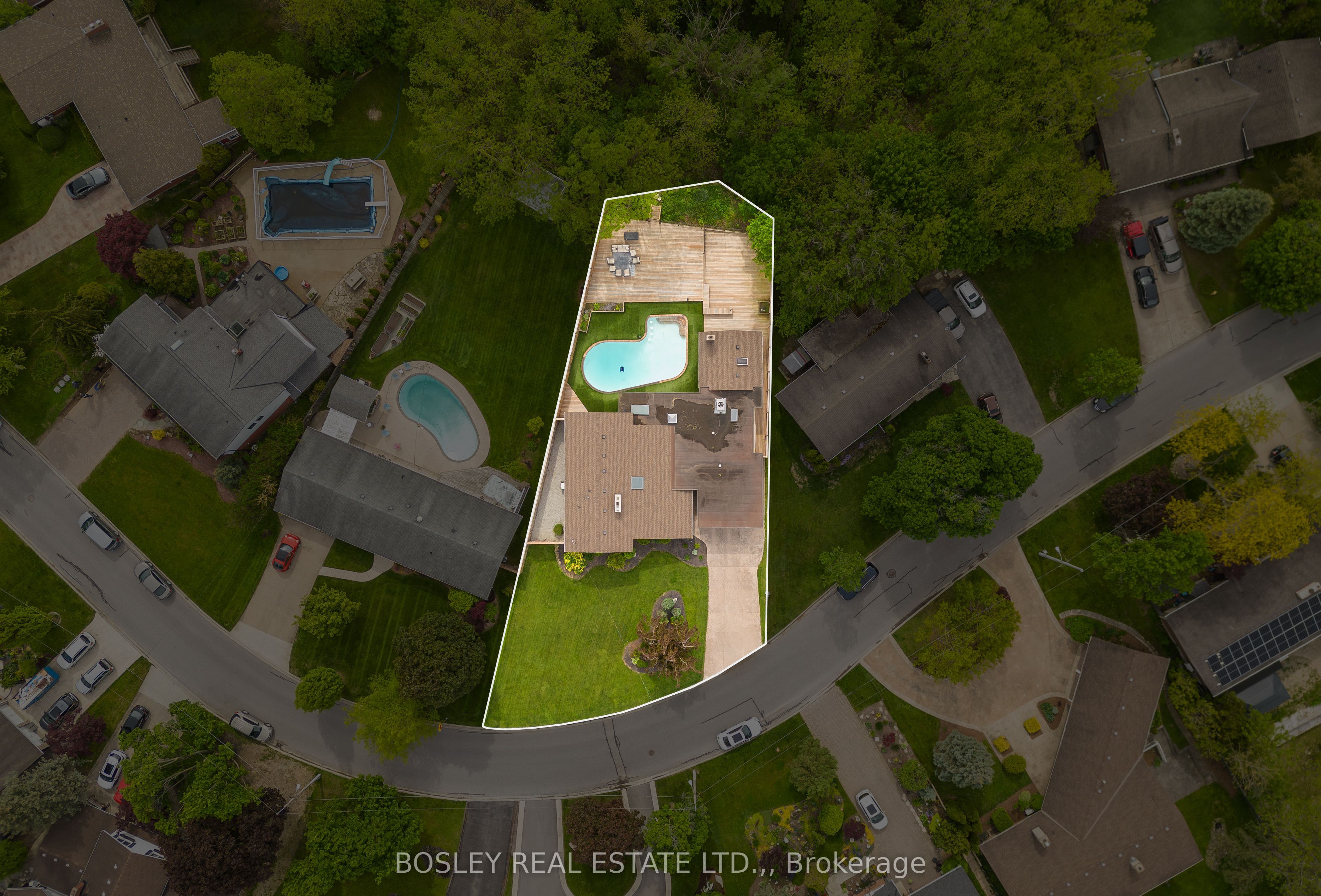 93 Riverview Boulevard Property Photo 48