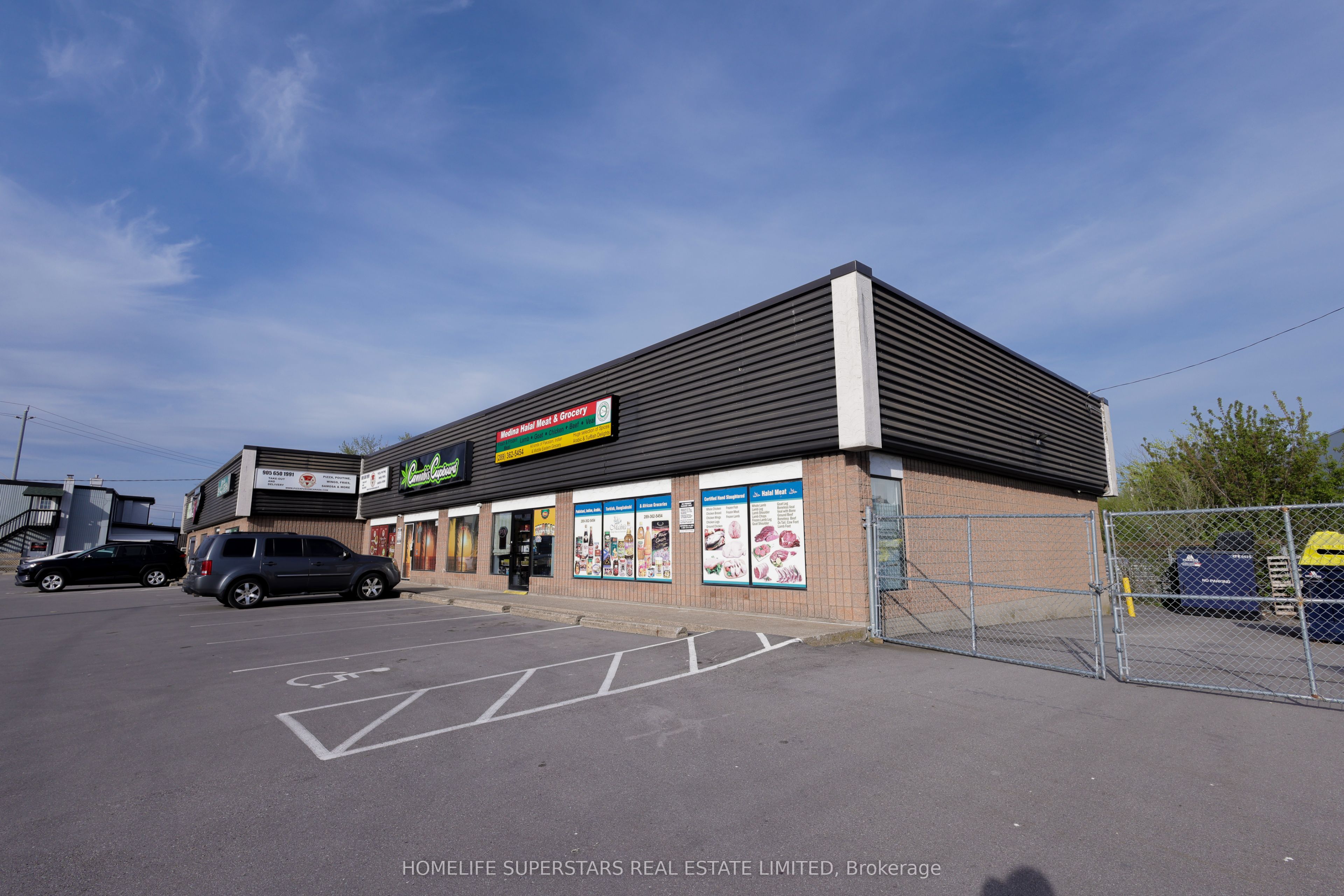 86 Niagara Street Property Photo 2