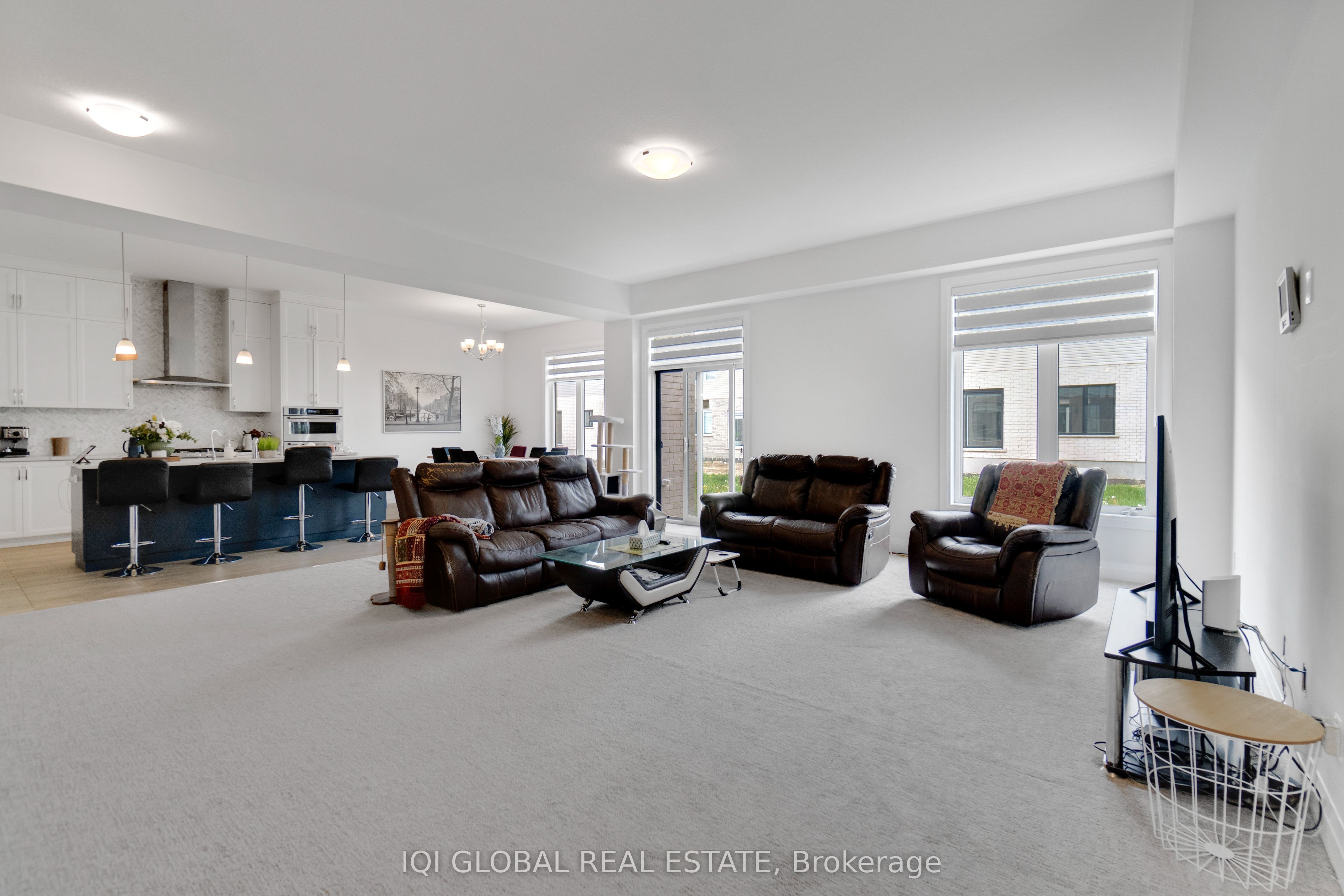 92 Sass Crescent Property Photo 10