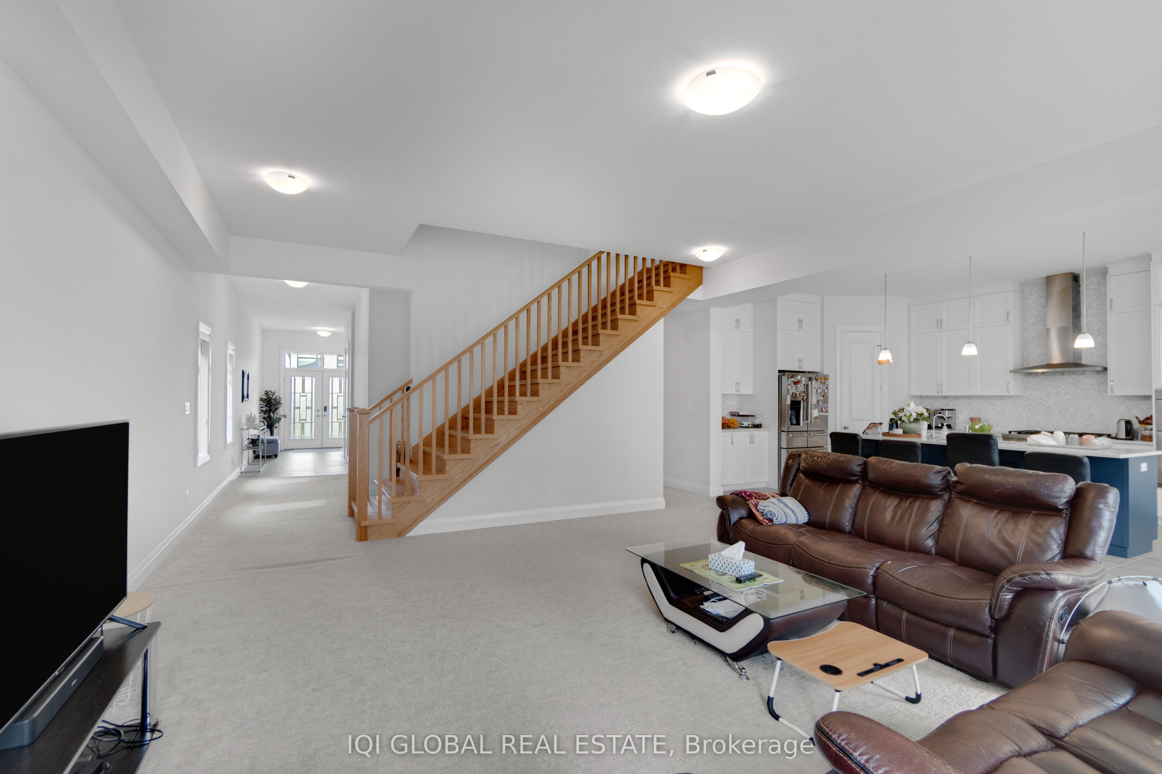 92 Sass Crescent Property Photo 11