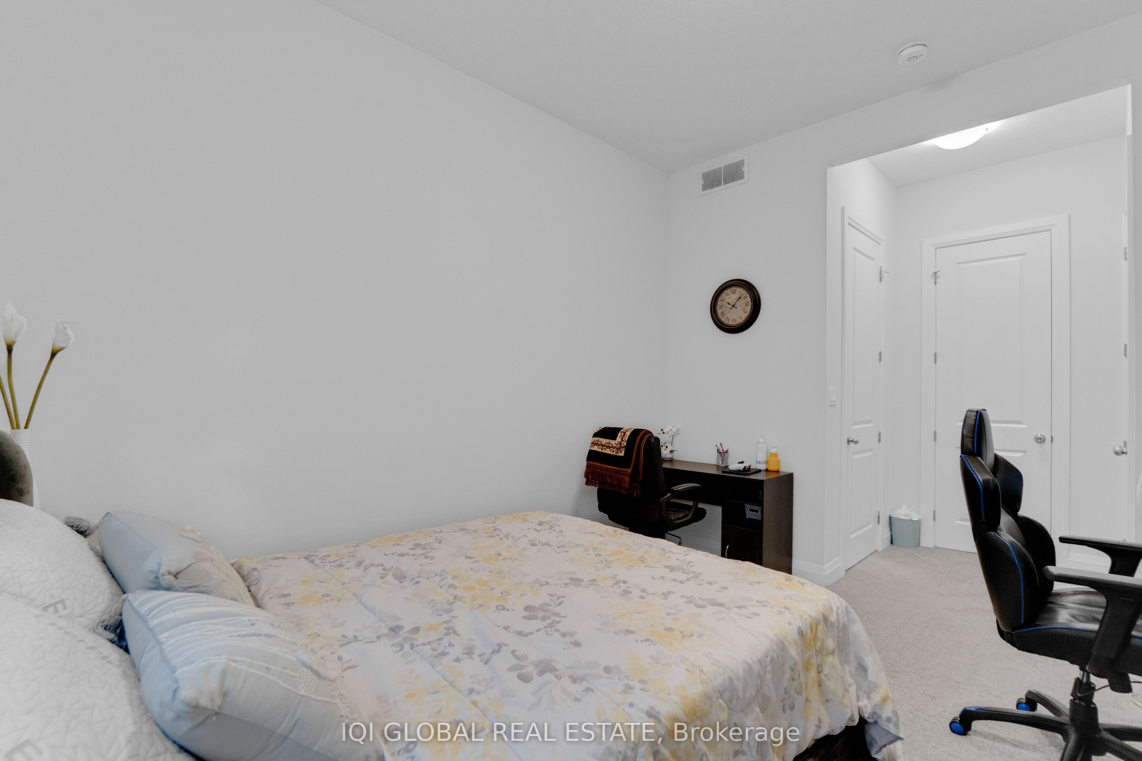 92 Sass Crescent Property Photo 20
