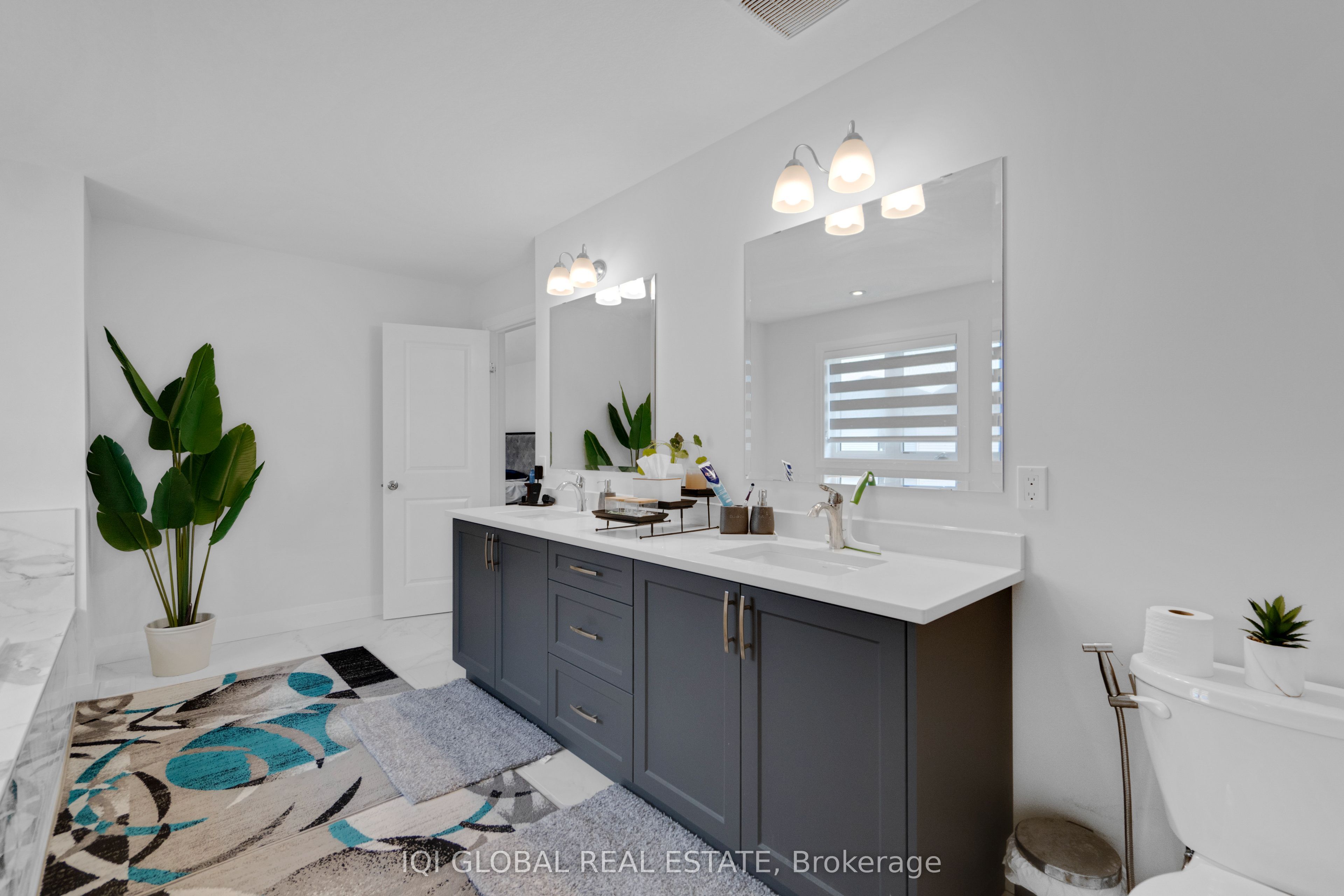 92 Sass Crescent Property Photo 28