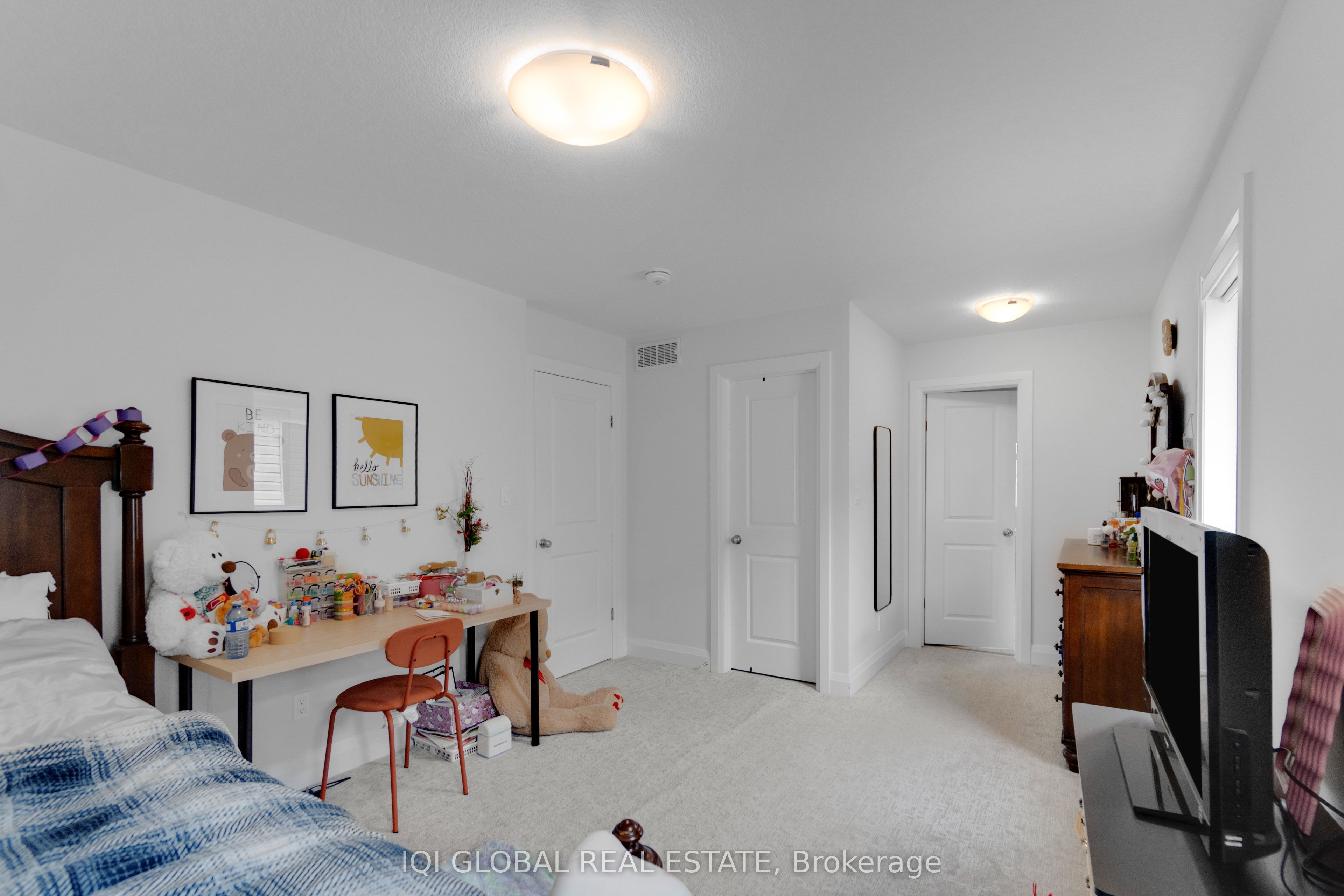 92 Sass Crescent Property Photo 31