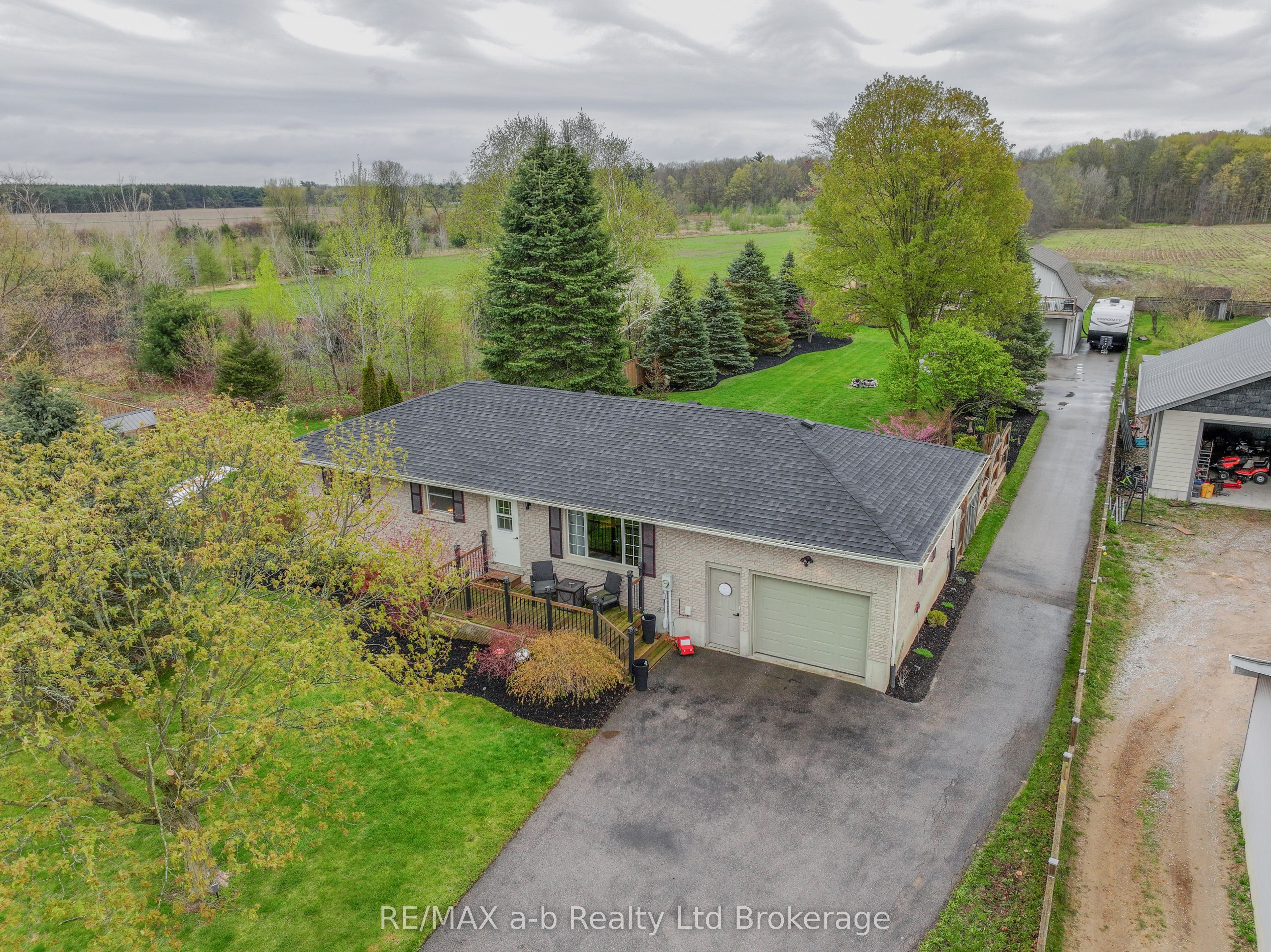 57185 Eden Line Property Photo 1