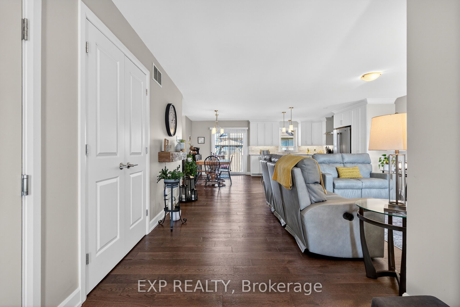 450 Central Park Boulevard Property Photo 5