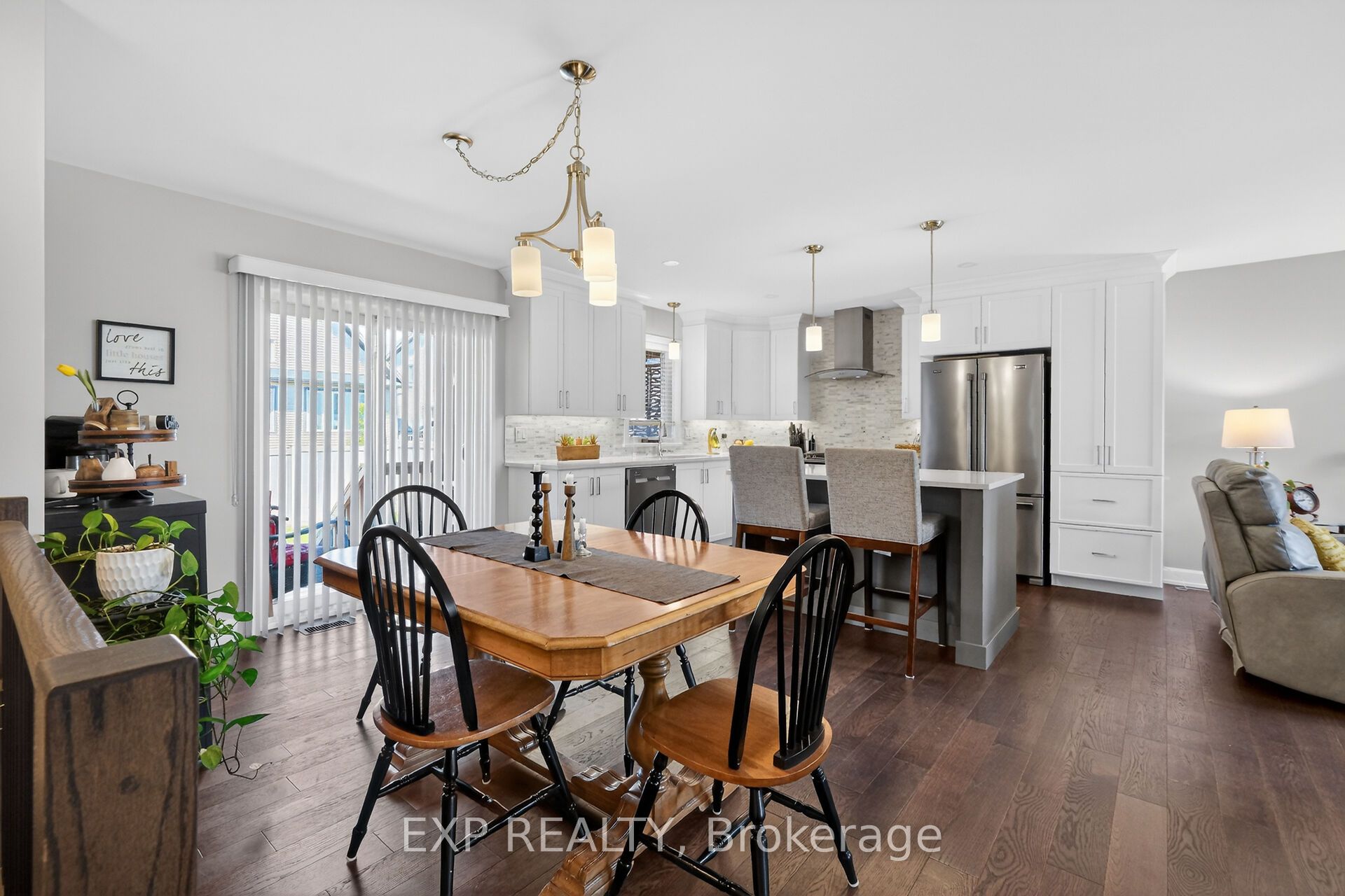 450 Central Park Boulevard Property Photo 11