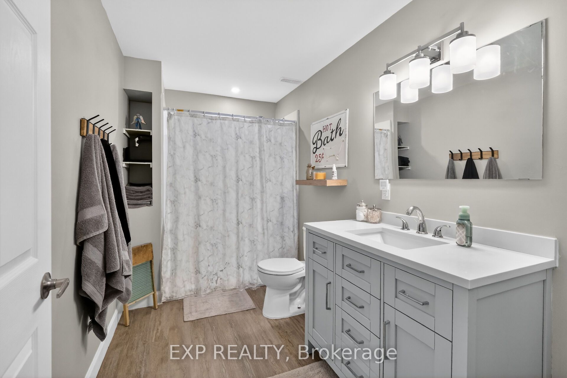 450 Central Park Boulevard Property Photo 34