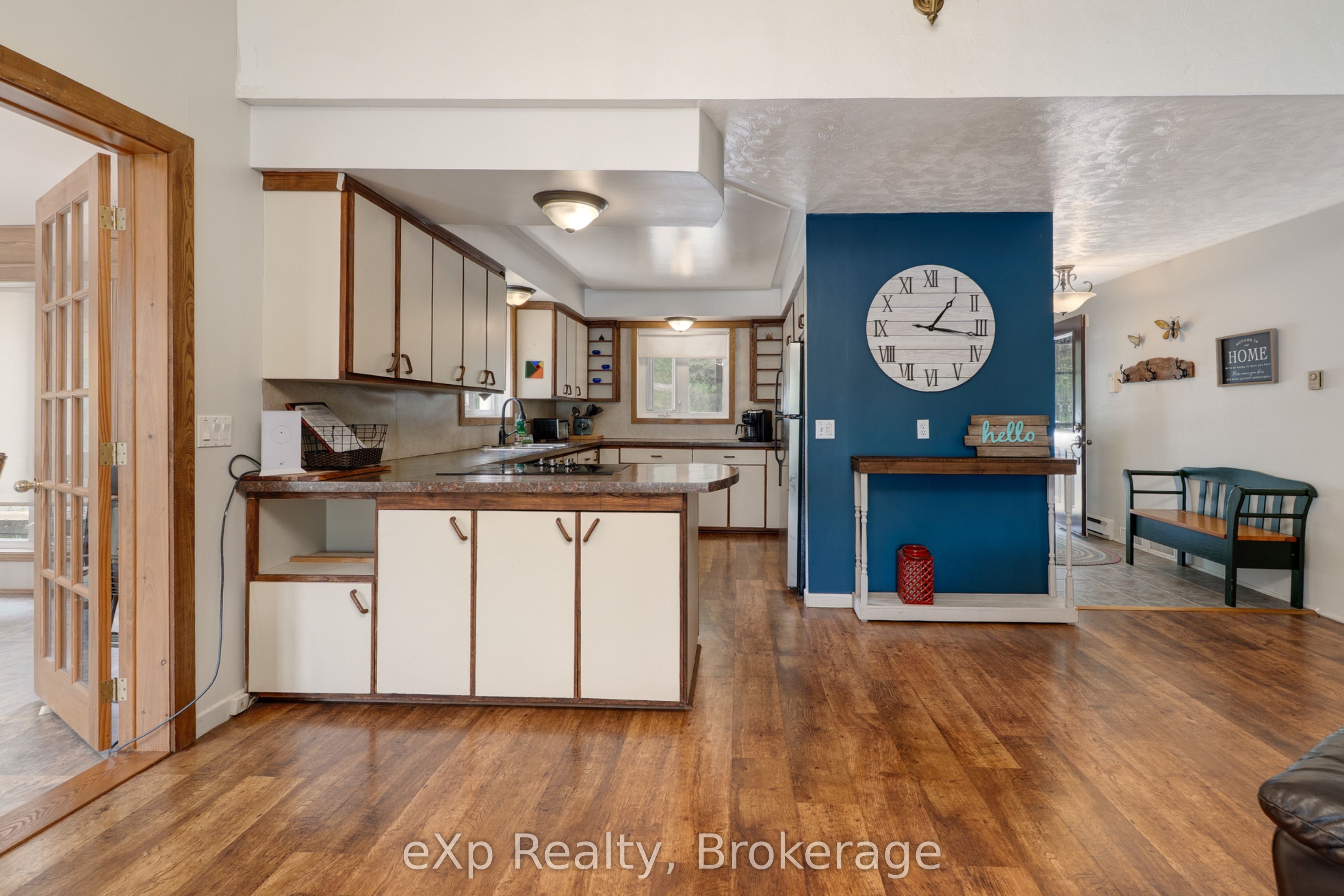 688a Prevost Road Property Photo 8