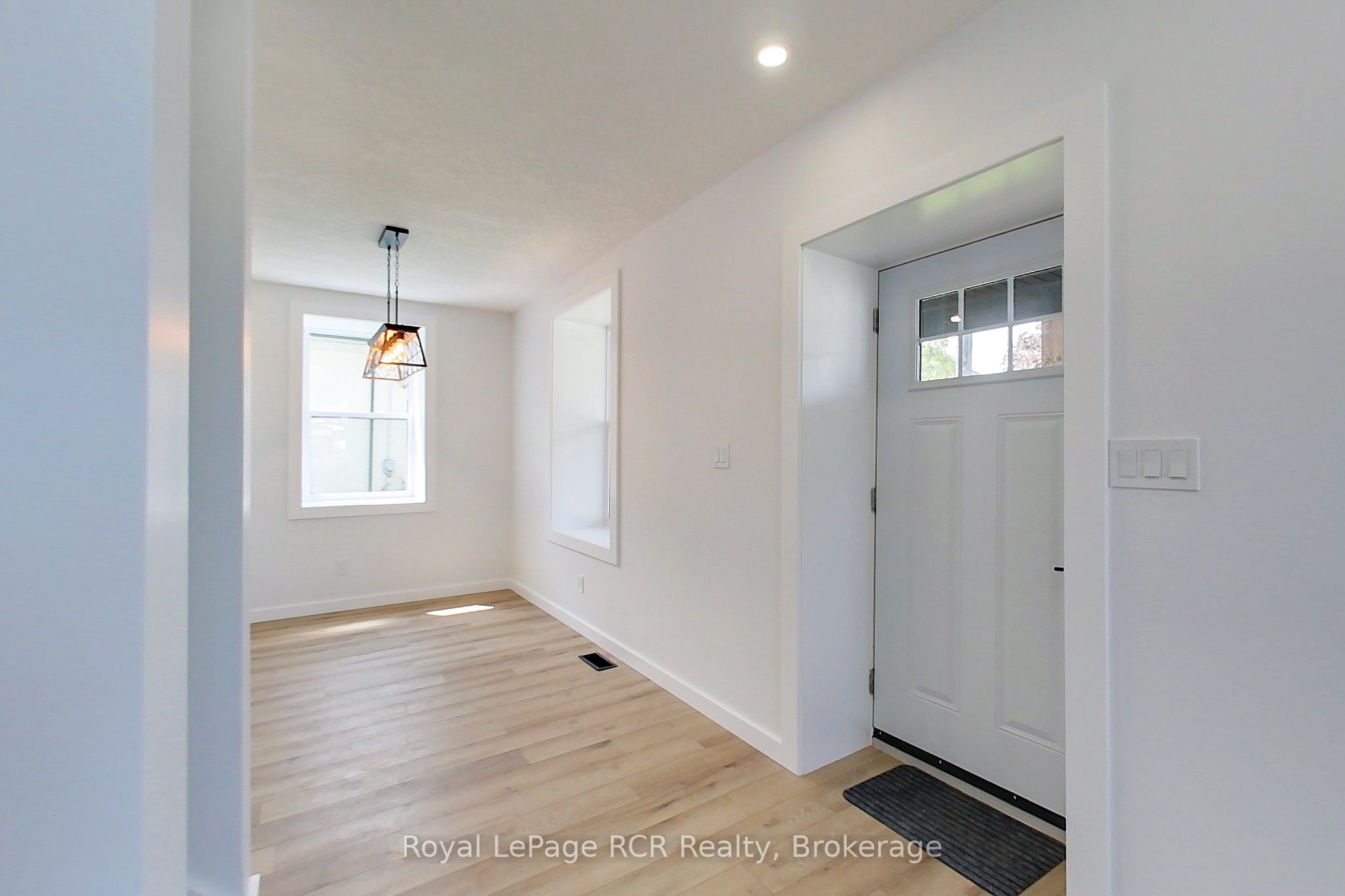 563 7th Avenue Property Photo 19