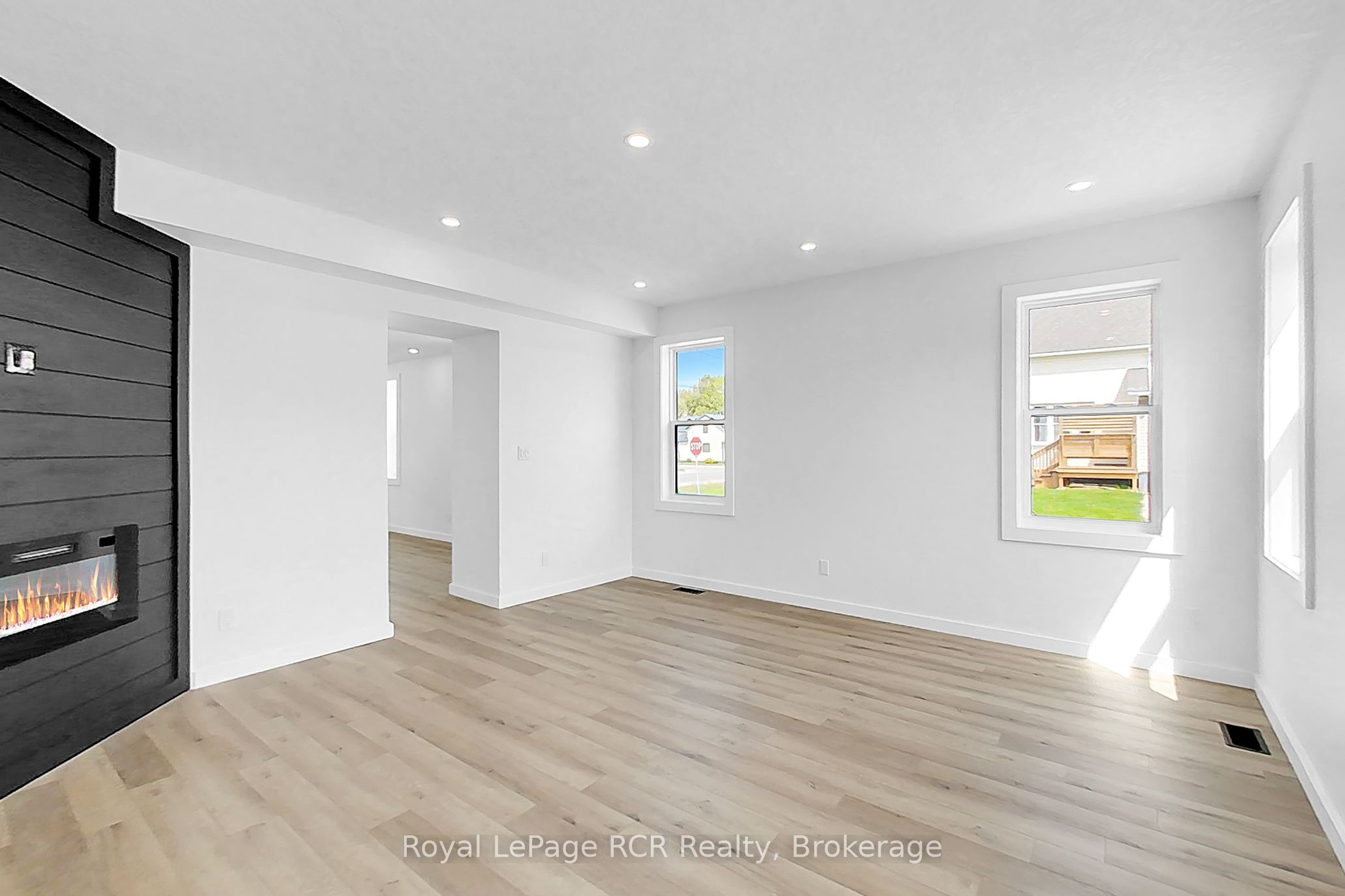 563 7th Avenue Property Photo 24