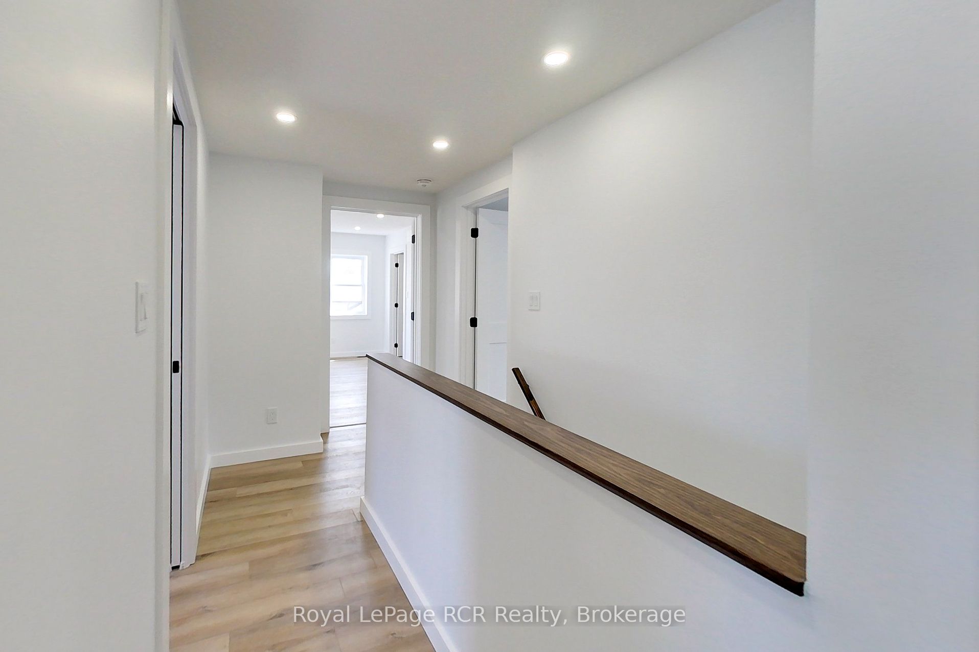 563 7th Avenue Property Photo 29