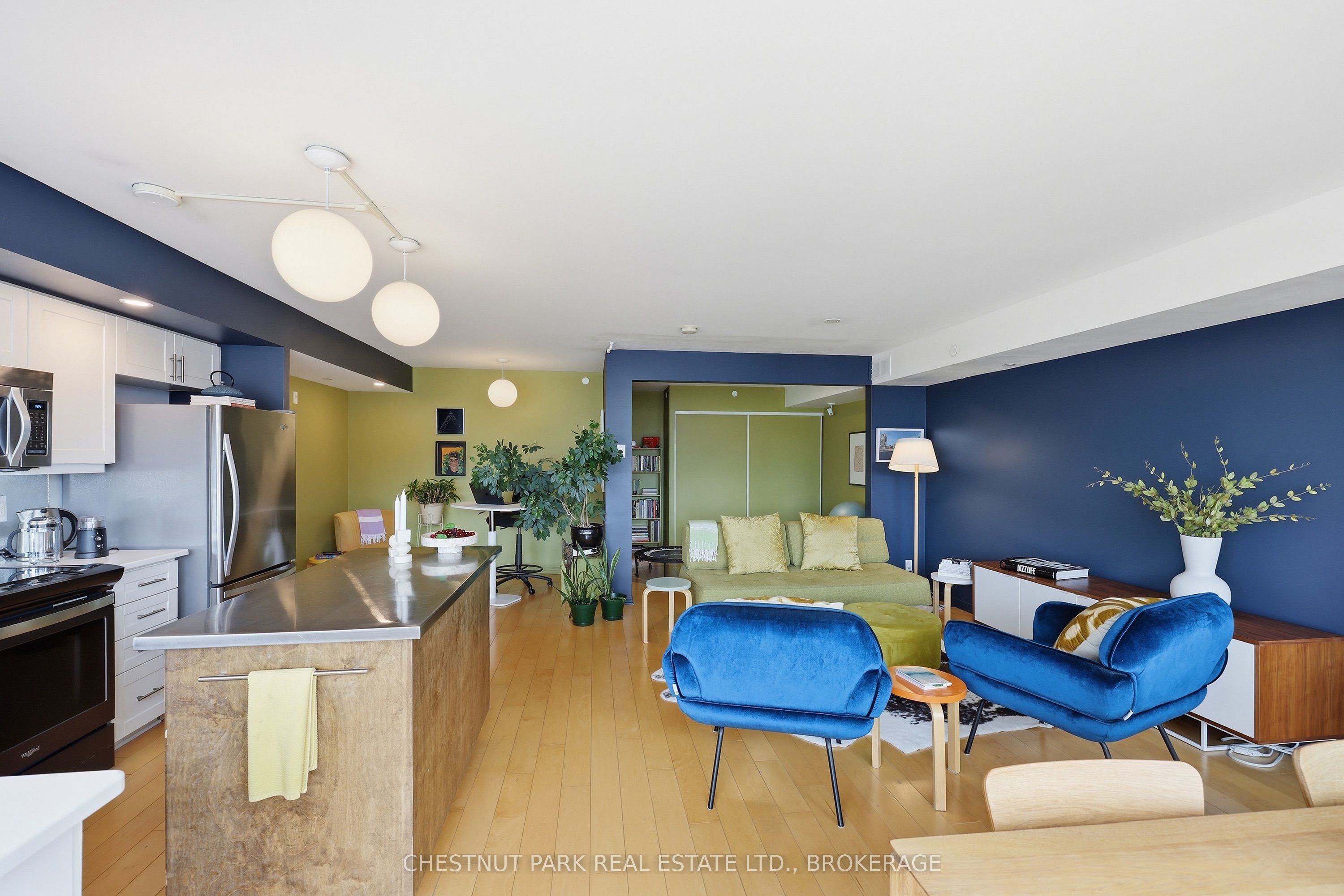 121 Queen Street 602 Property Photo 14