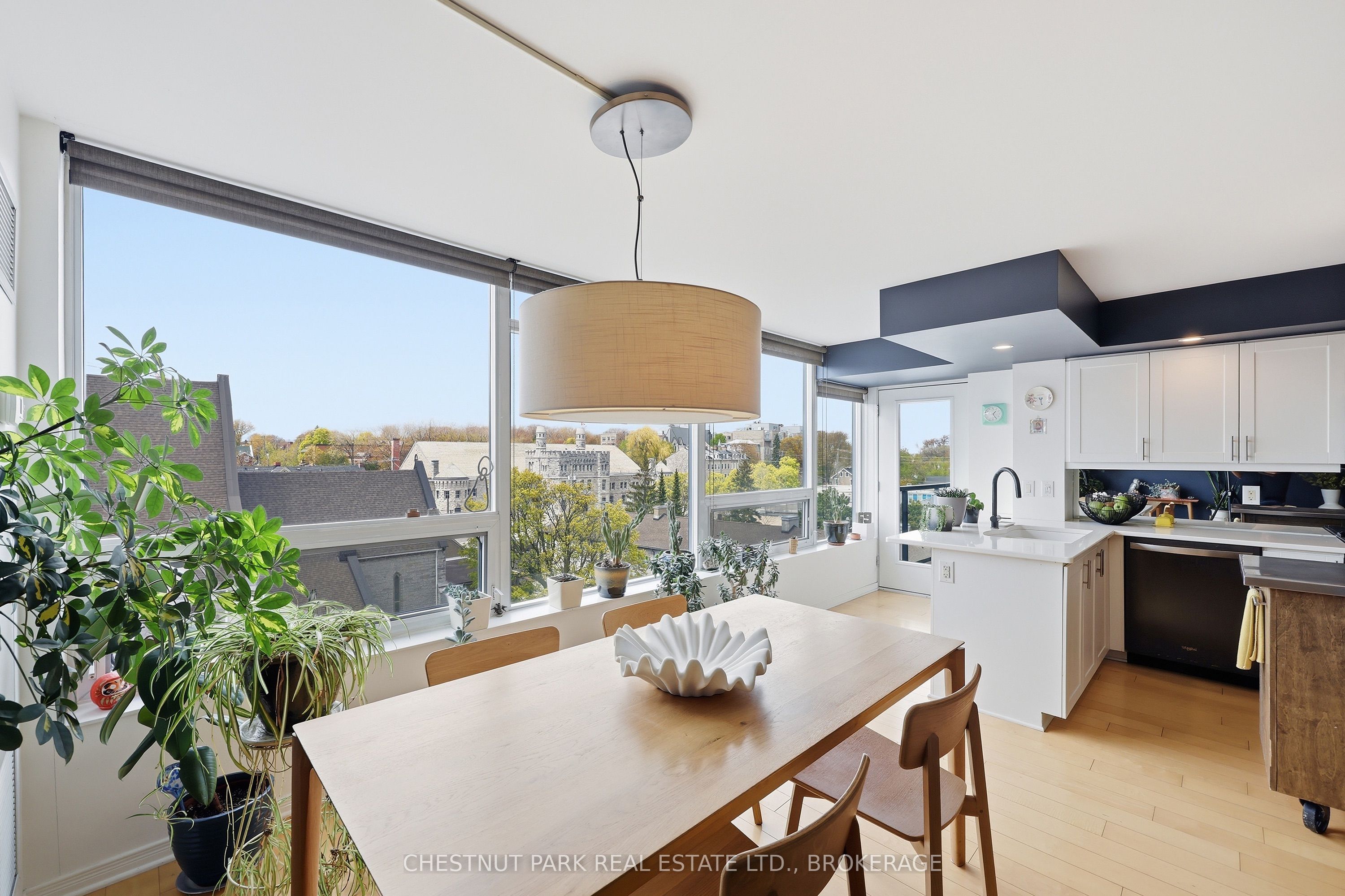 121 Queen Street 602 Property Photo 20