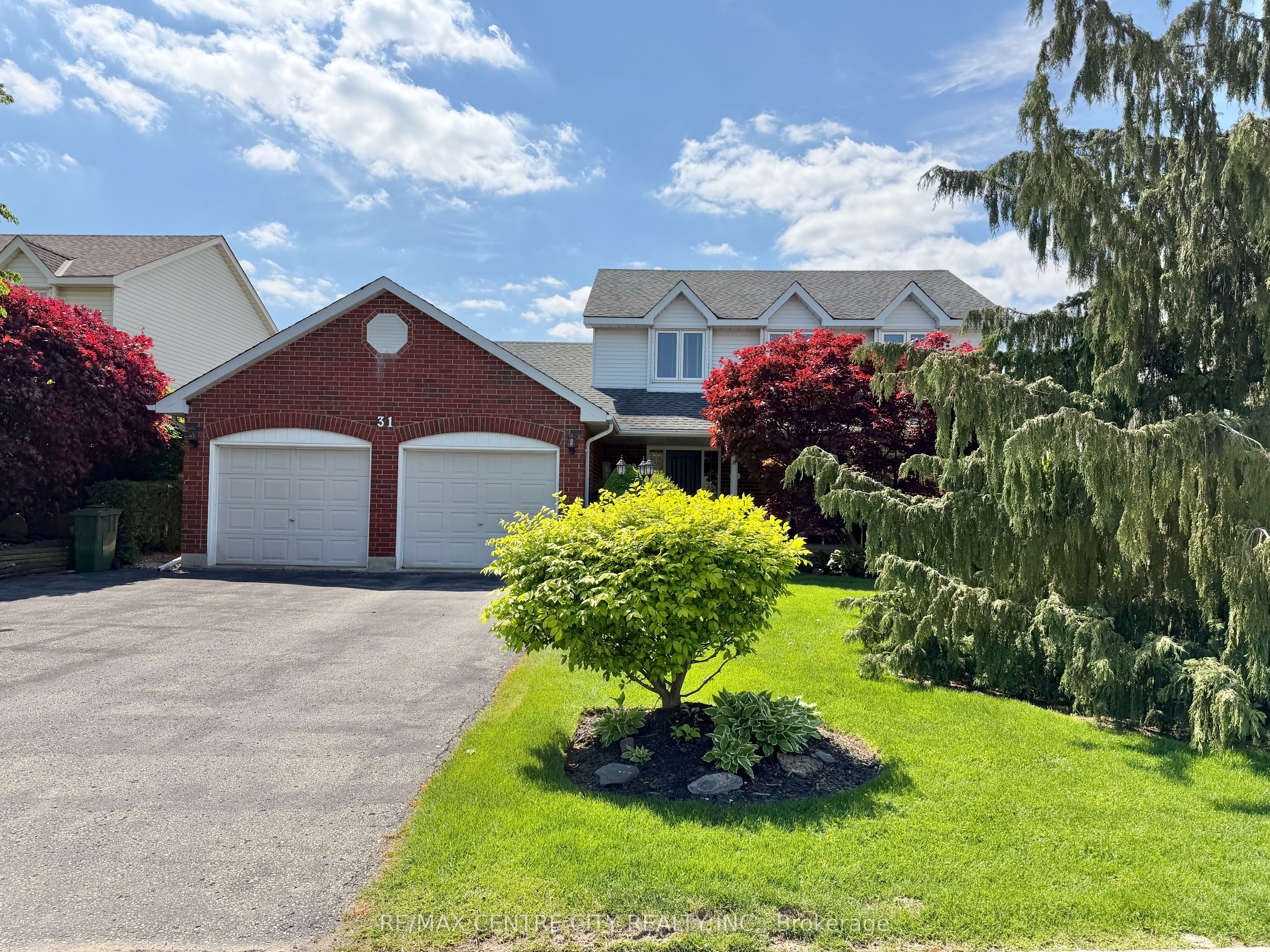 31 Cavanaugh Crescent Property Photo 2