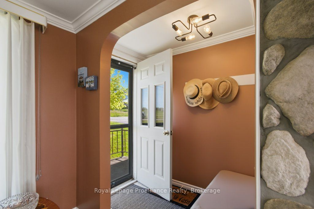 85 Manley Drive Property Photo 11