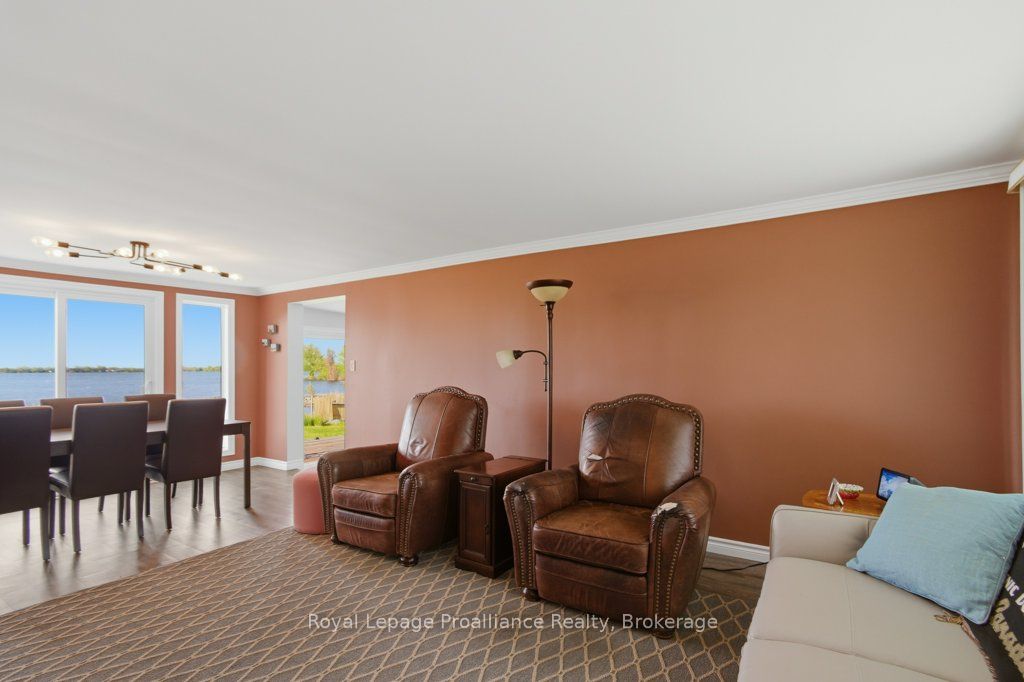 85 Manley Drive Property Photo 12