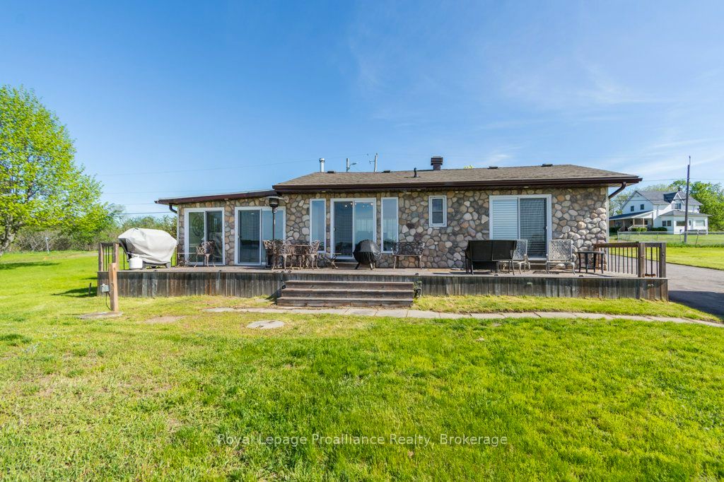85 Manley Drive Property Photo 34