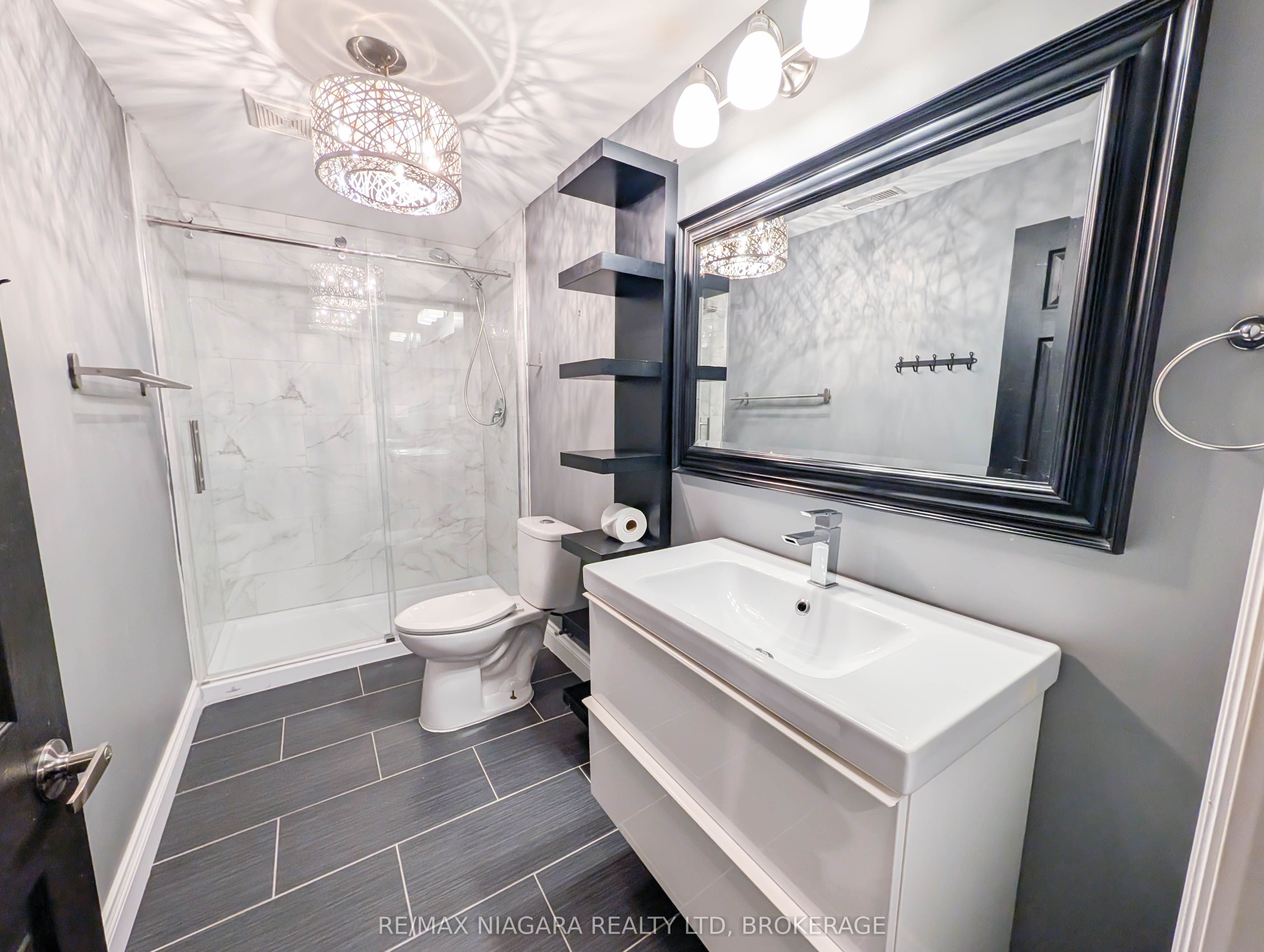 47 Honey Locust Circle Property Photo 44