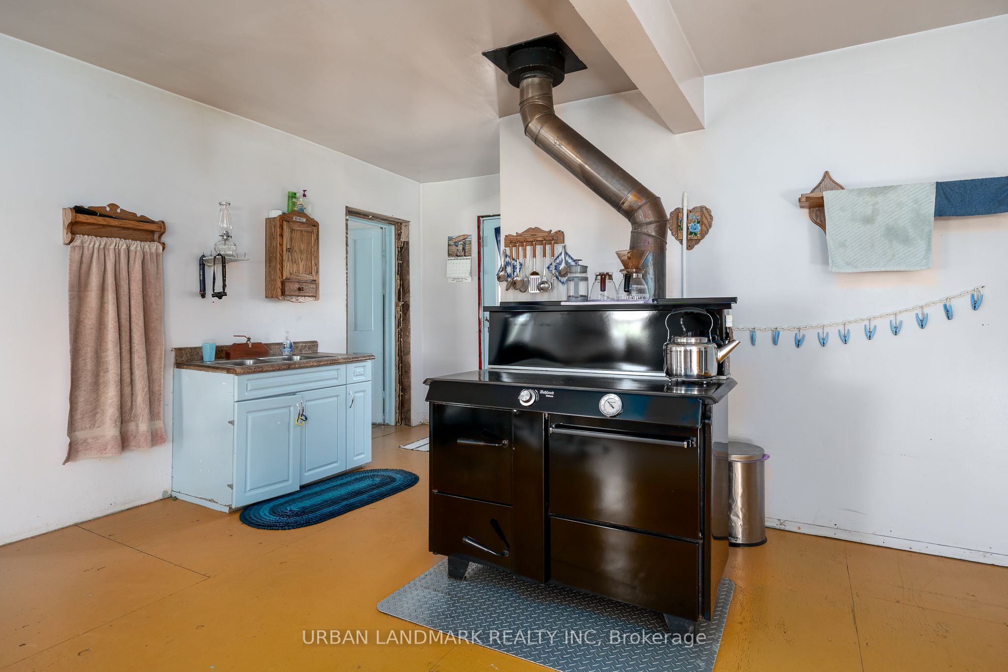 233 Moira Road Property Photo 16