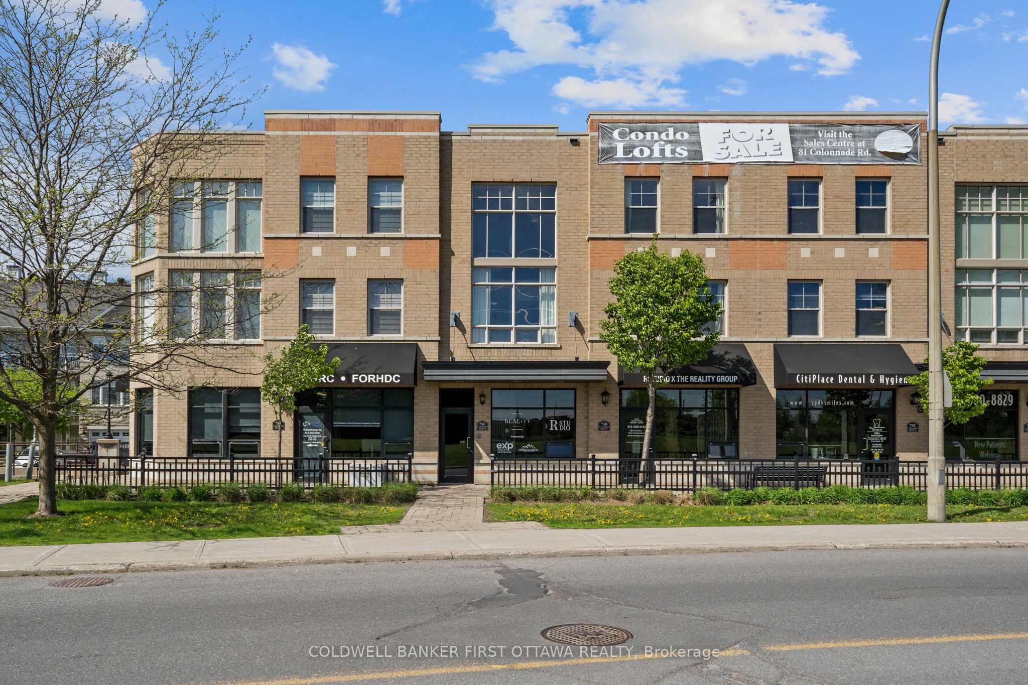 75C COLONNADE Road Property Photo 1