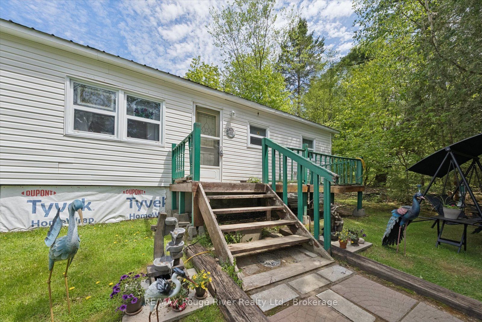189 Pine Lane Property Photo 7