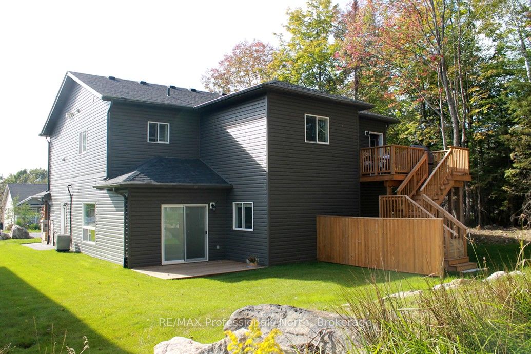 33 Goodwin Drive Property Photo 2