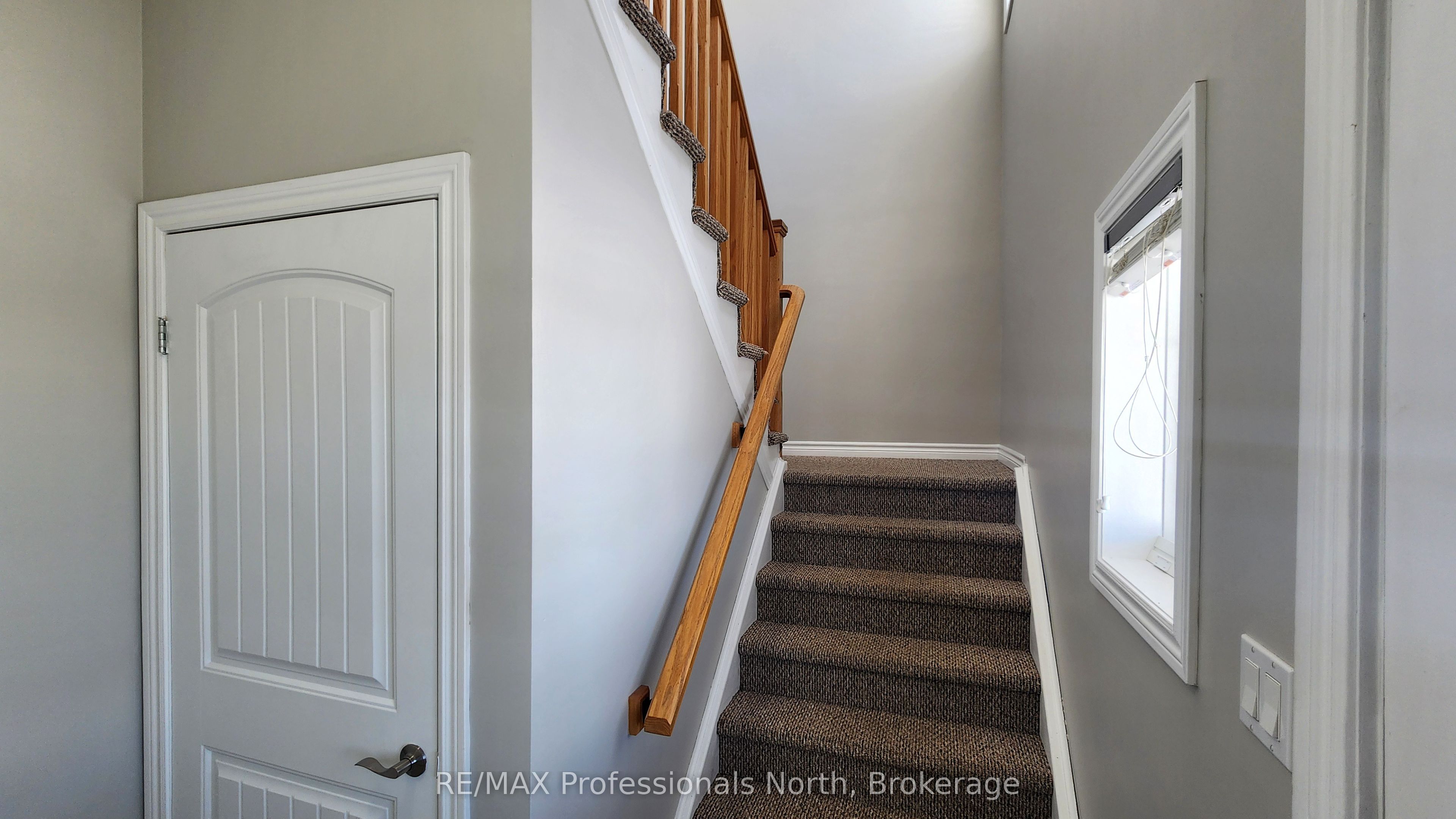 33 Goodwin Drive Property Photo 3
