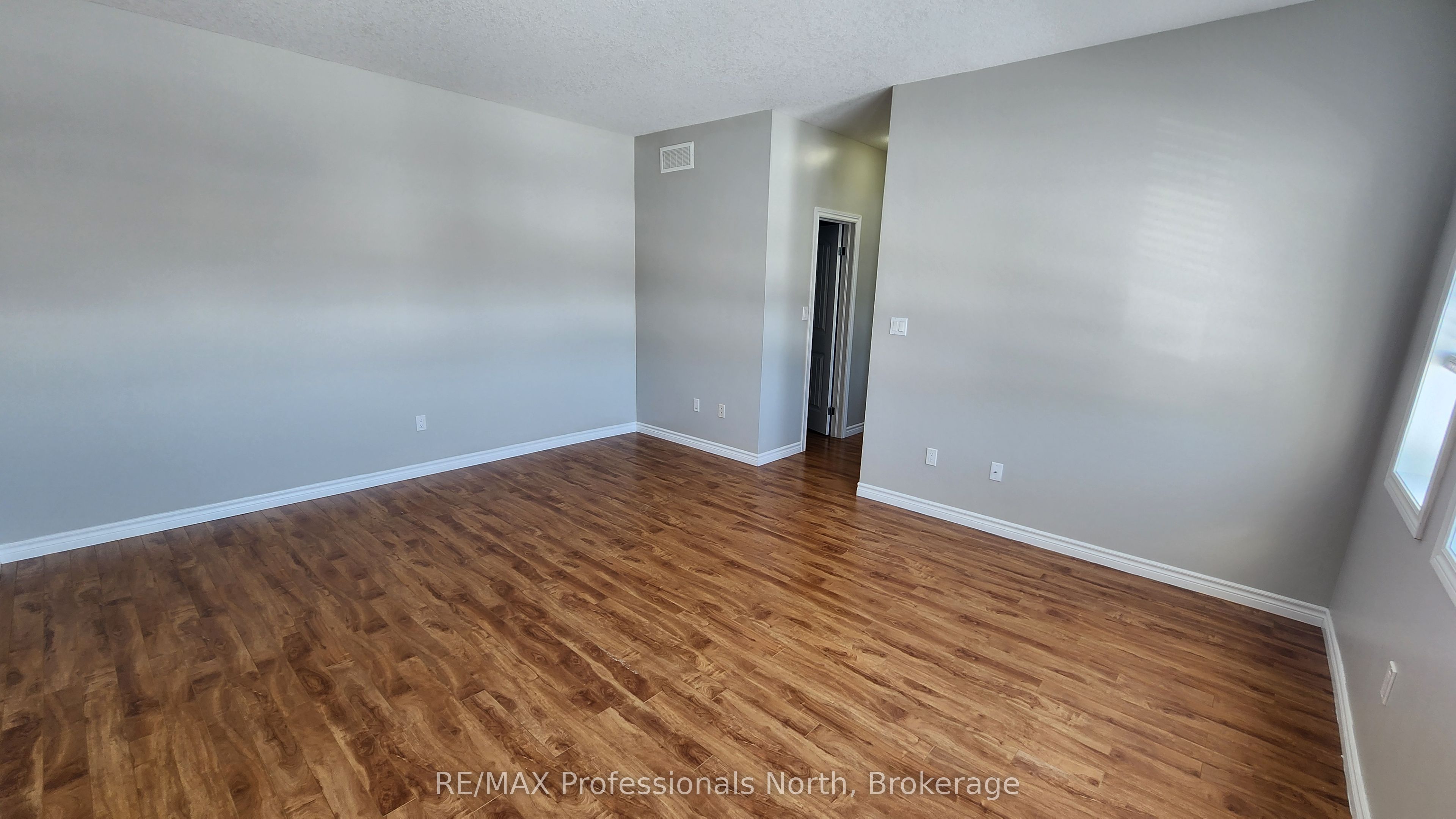 33 Goodwin Drive Property Photo 12