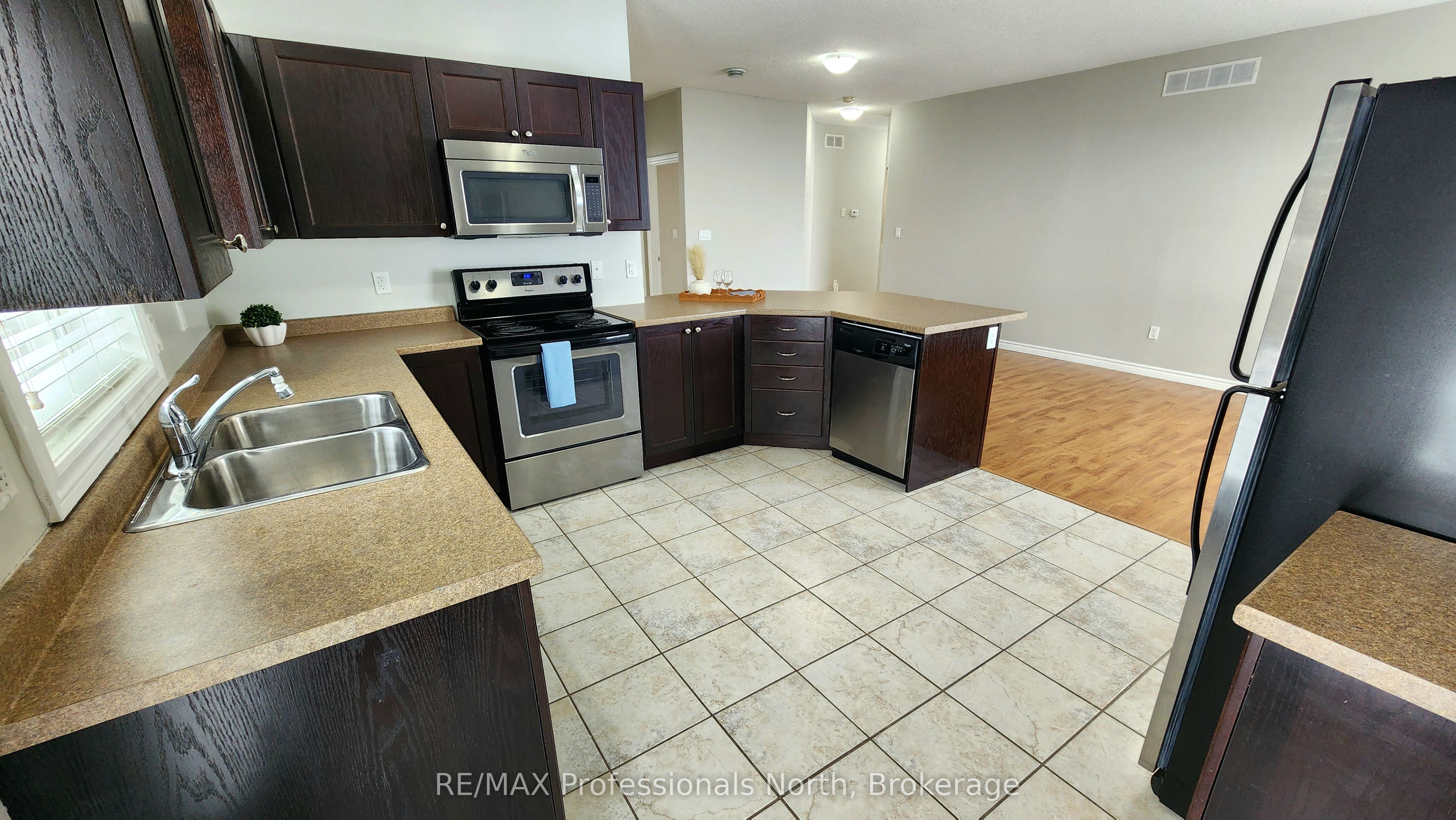 33 Goodwin Drive Property Photo 16